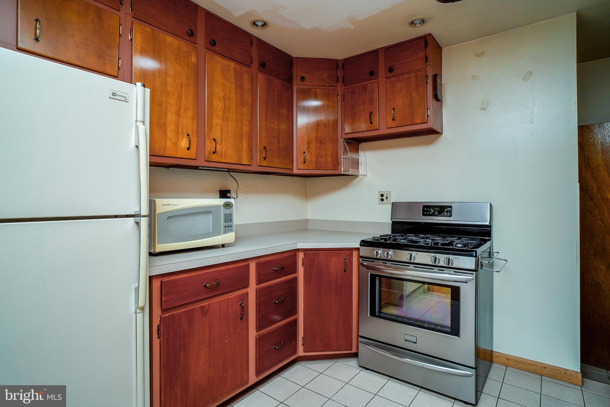 ARUNDEL HILLS - Residential