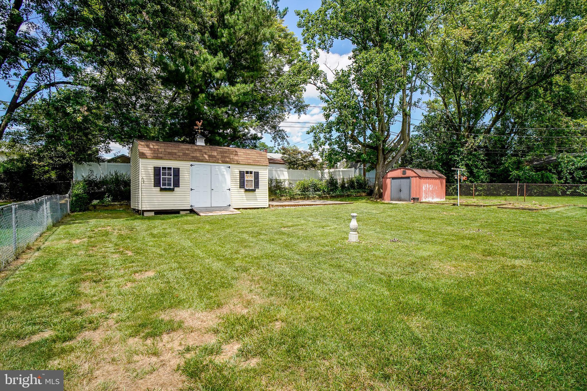 ARUNDEL HILLS - Residential