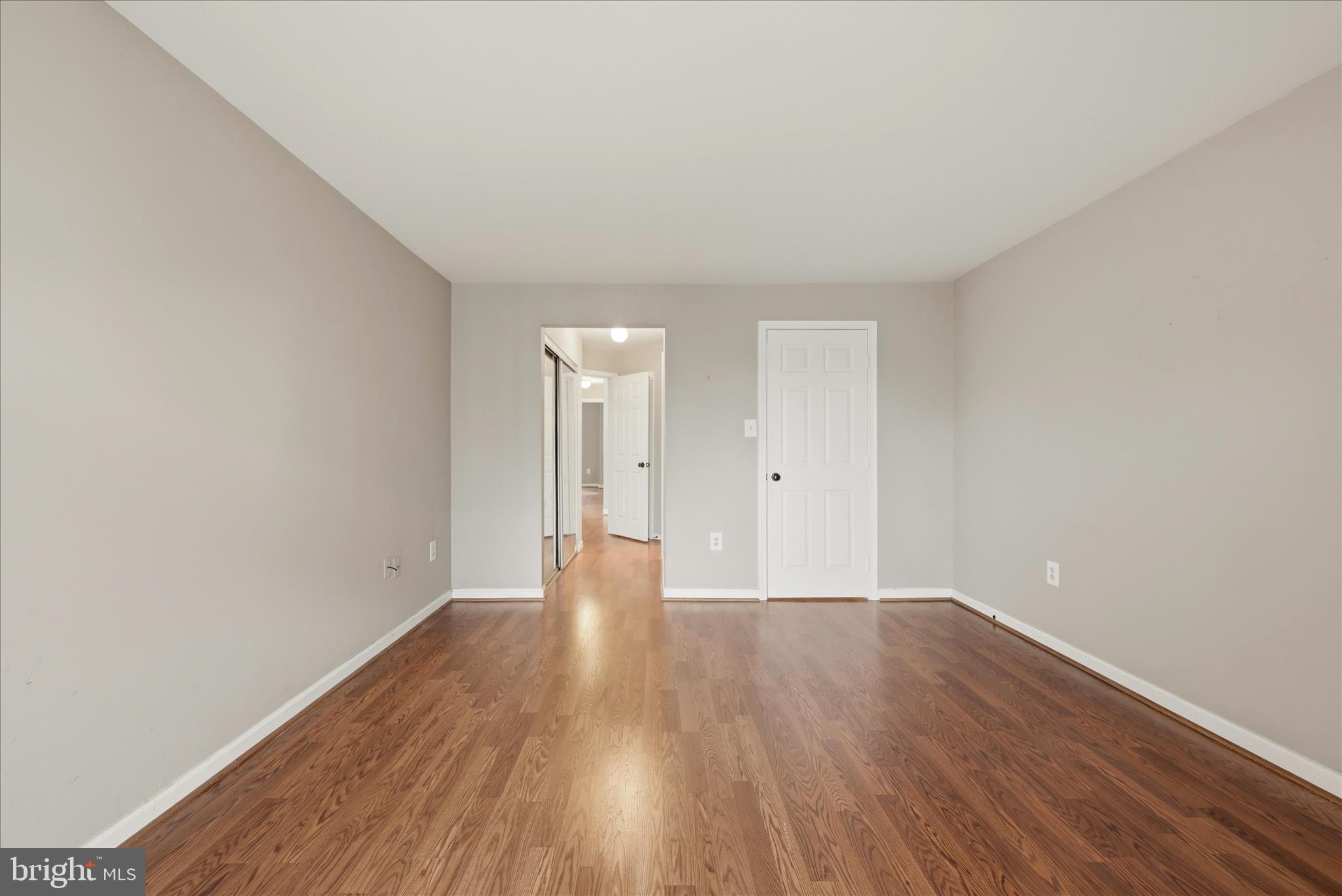 LAKESHORE - Residential