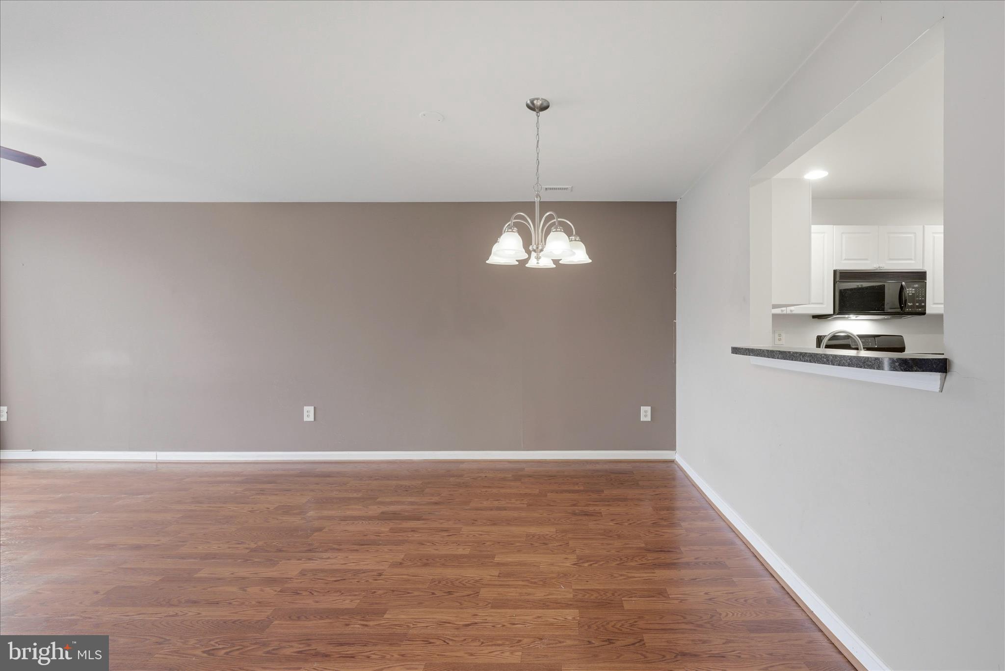 LAKESHORE - Residential