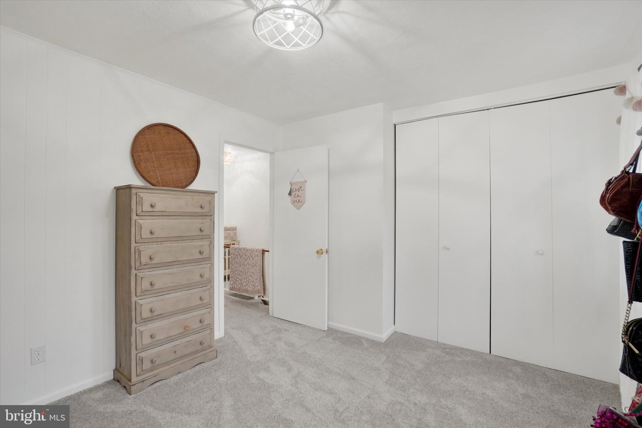 COLONY PARK CONDOS - Residential