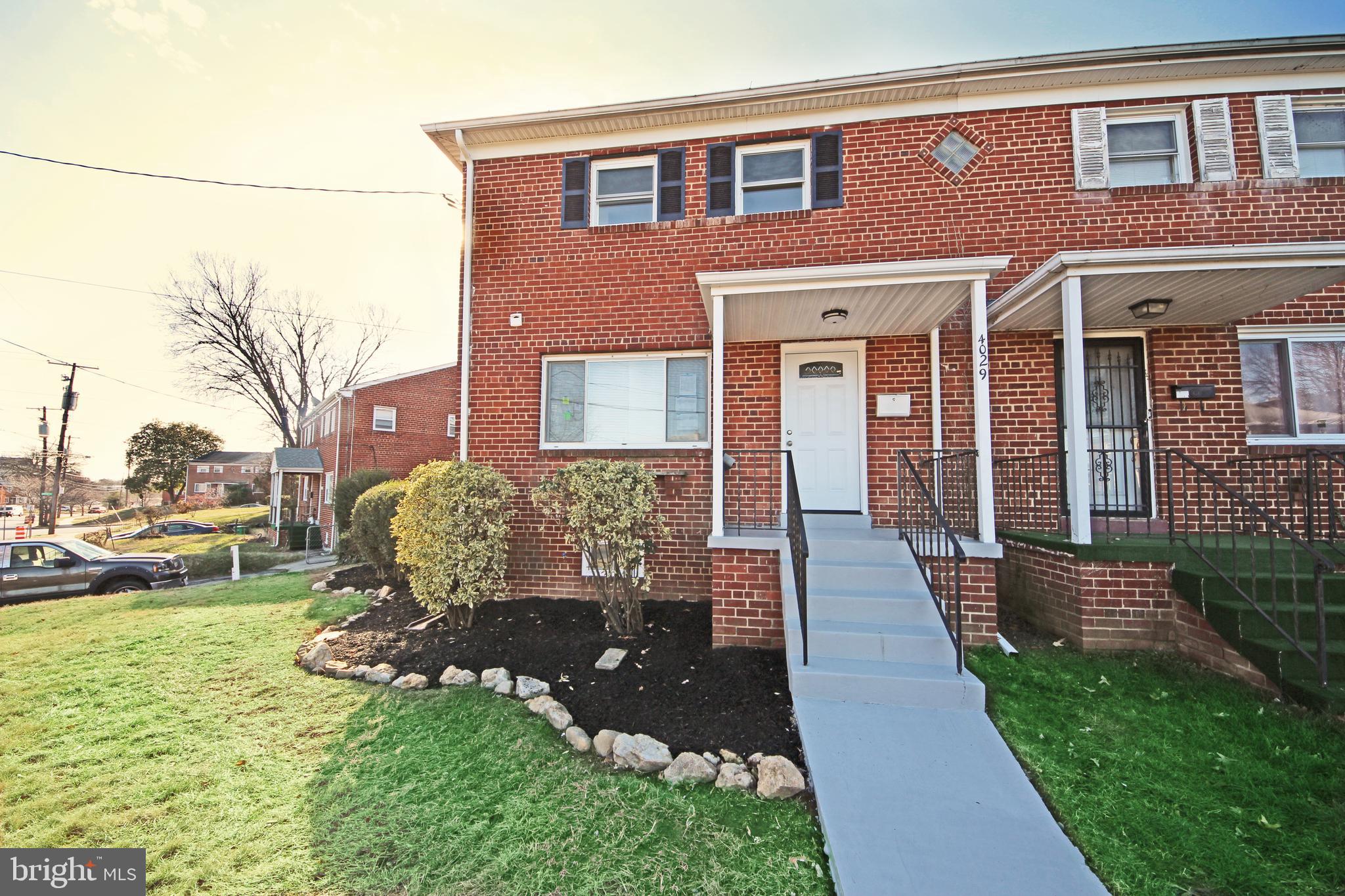 MARLOW HEIGHTS - Residential