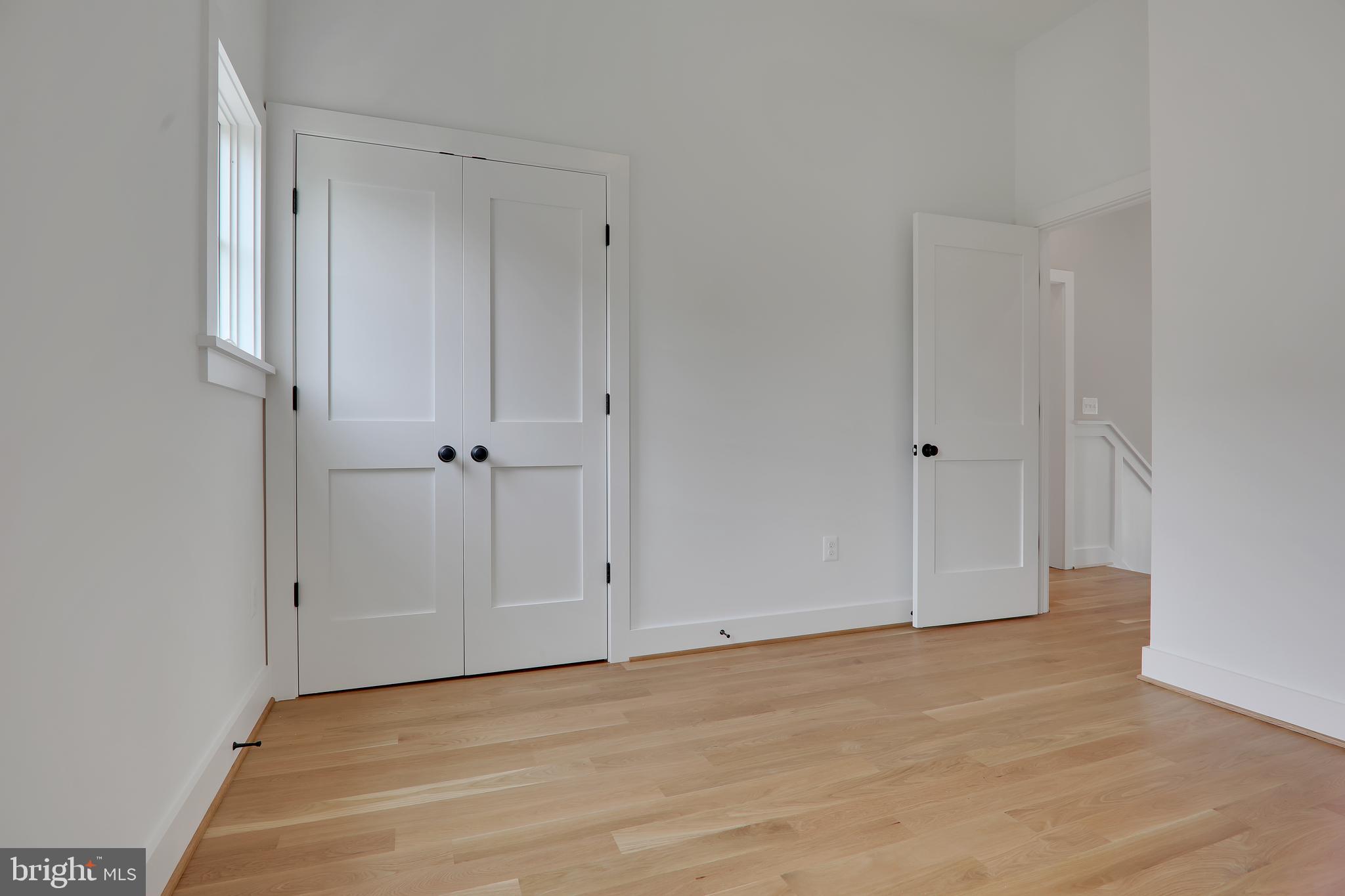 ROSEMONT PARK - Residential