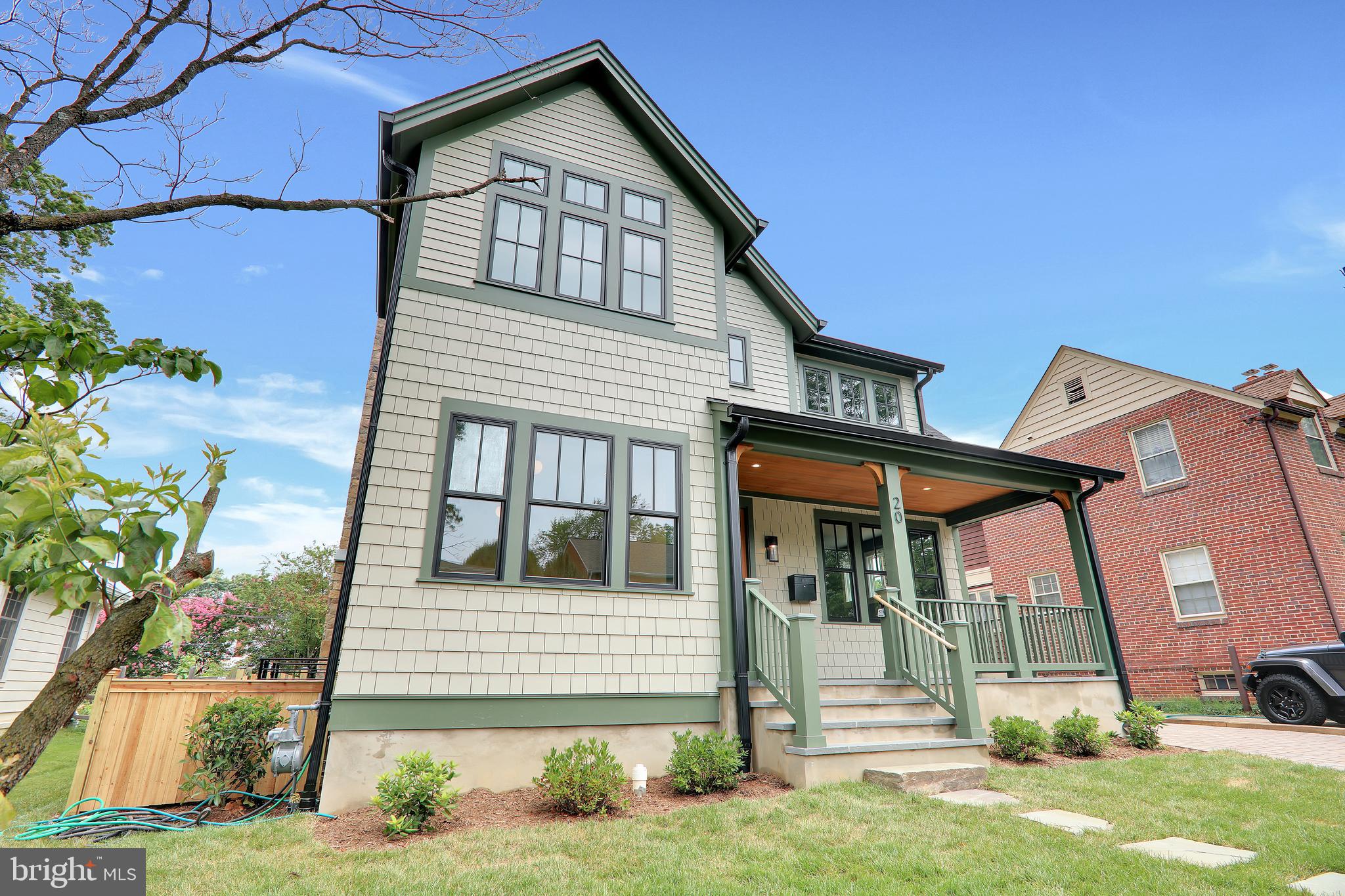 ROSEMONT PARK - Residential