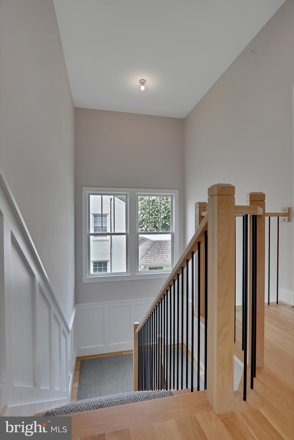 ROSEMONT PARK - Residential