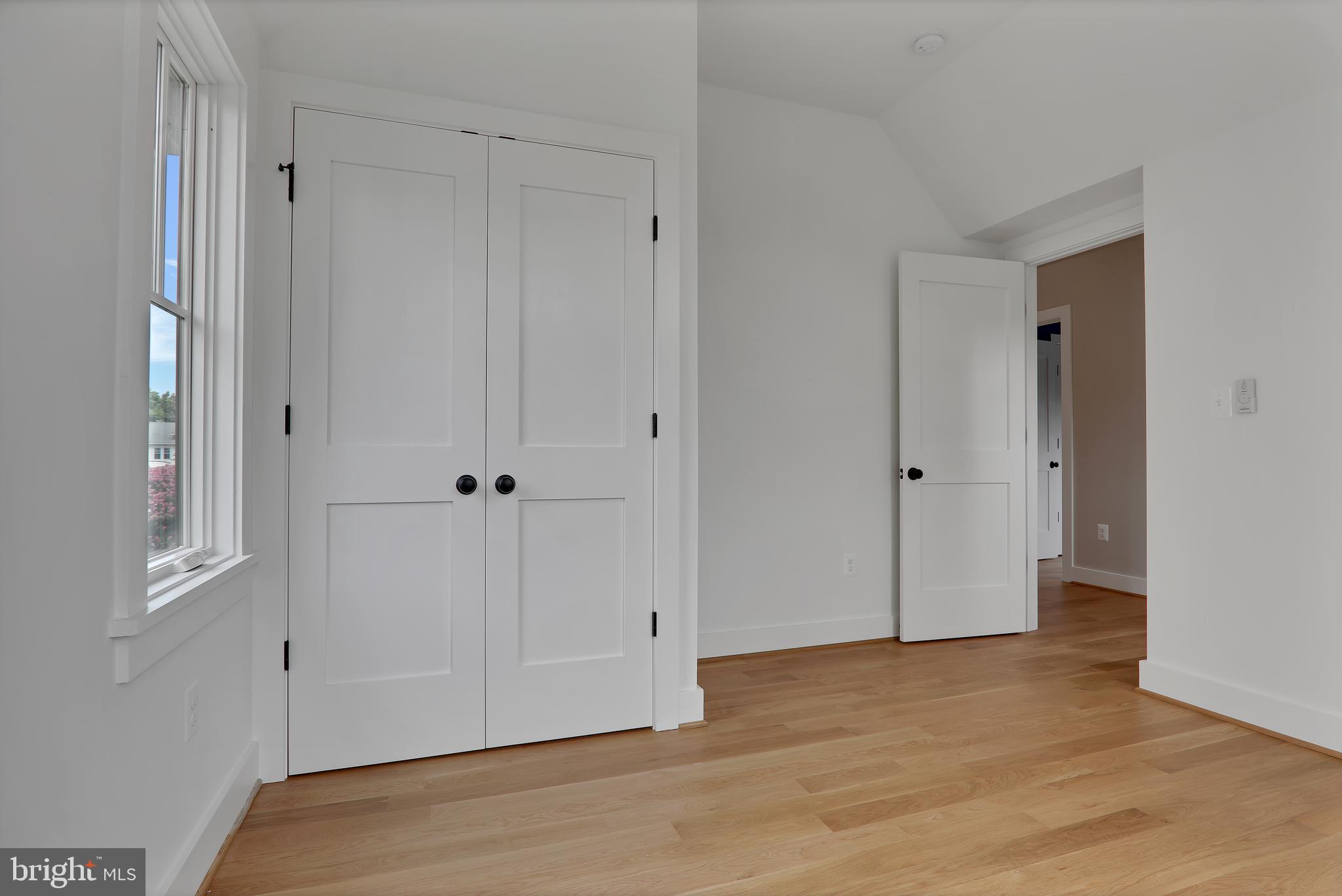 ROSEMONT PARK - Residential