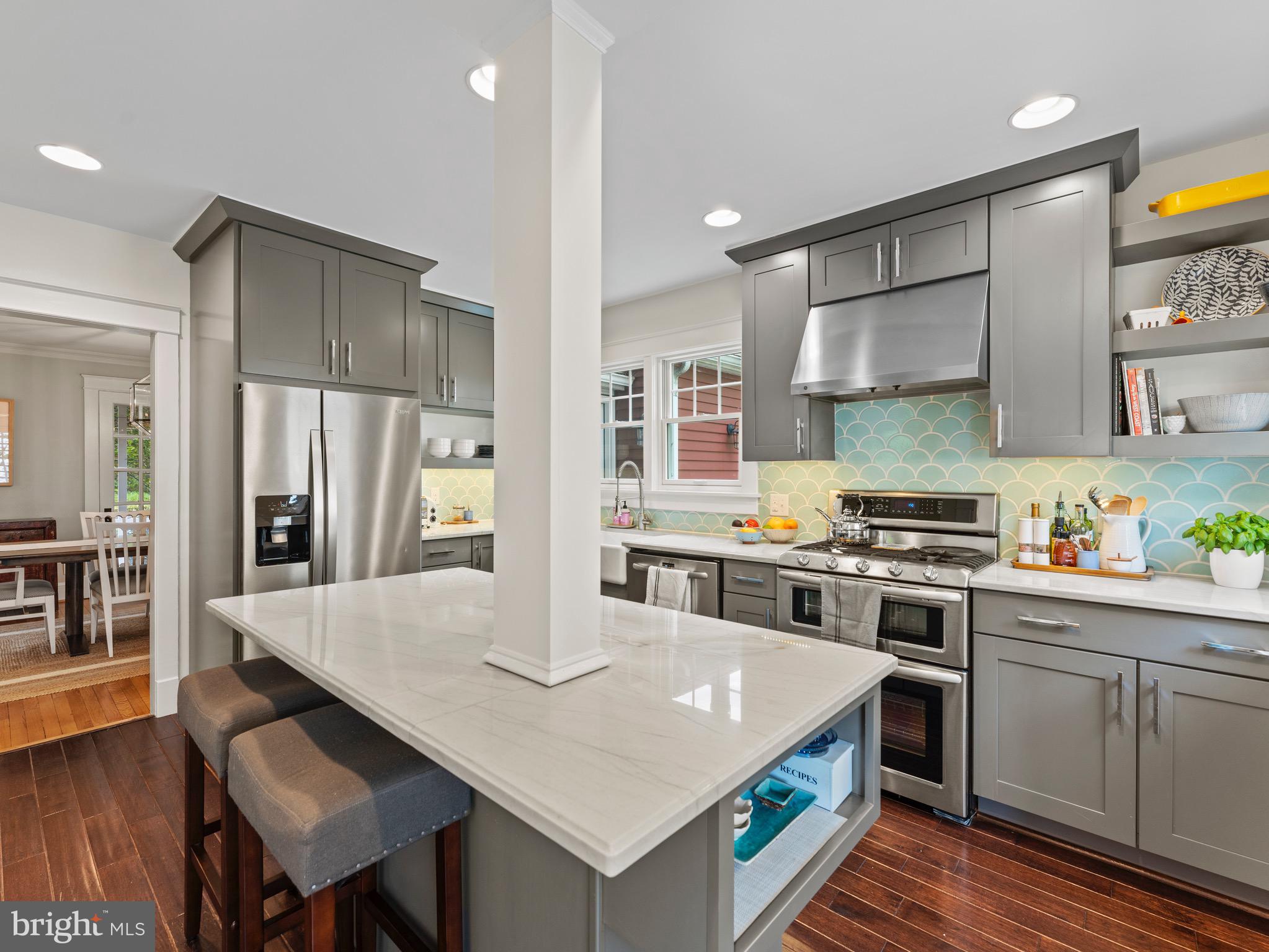 ROSEMONT - Residential