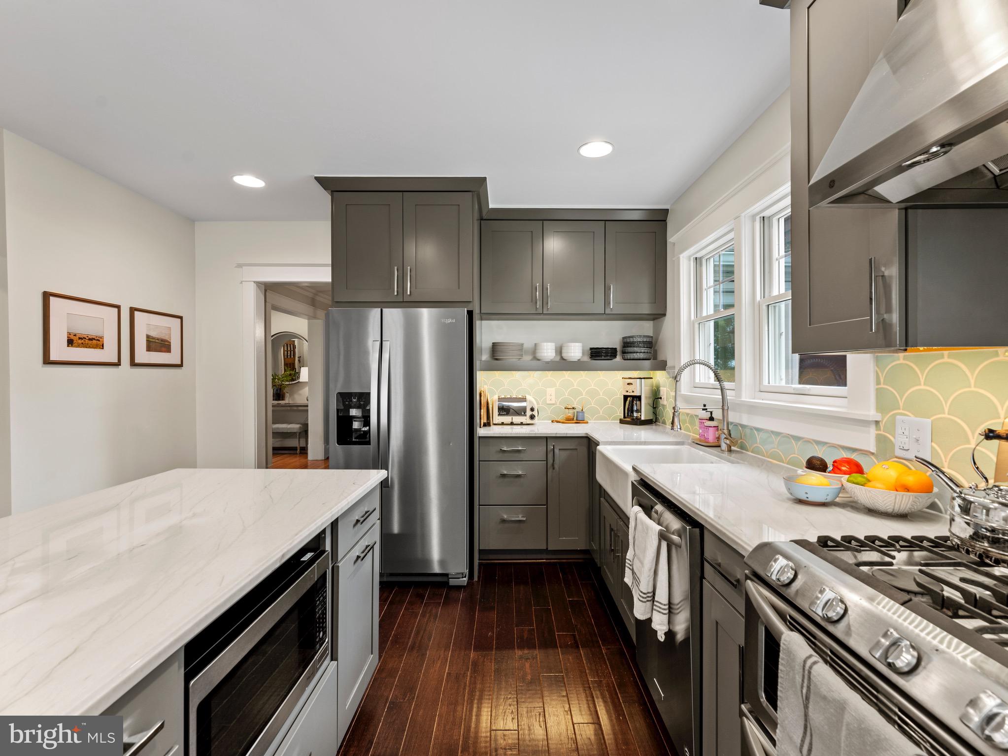 ROSEMONT - Residential