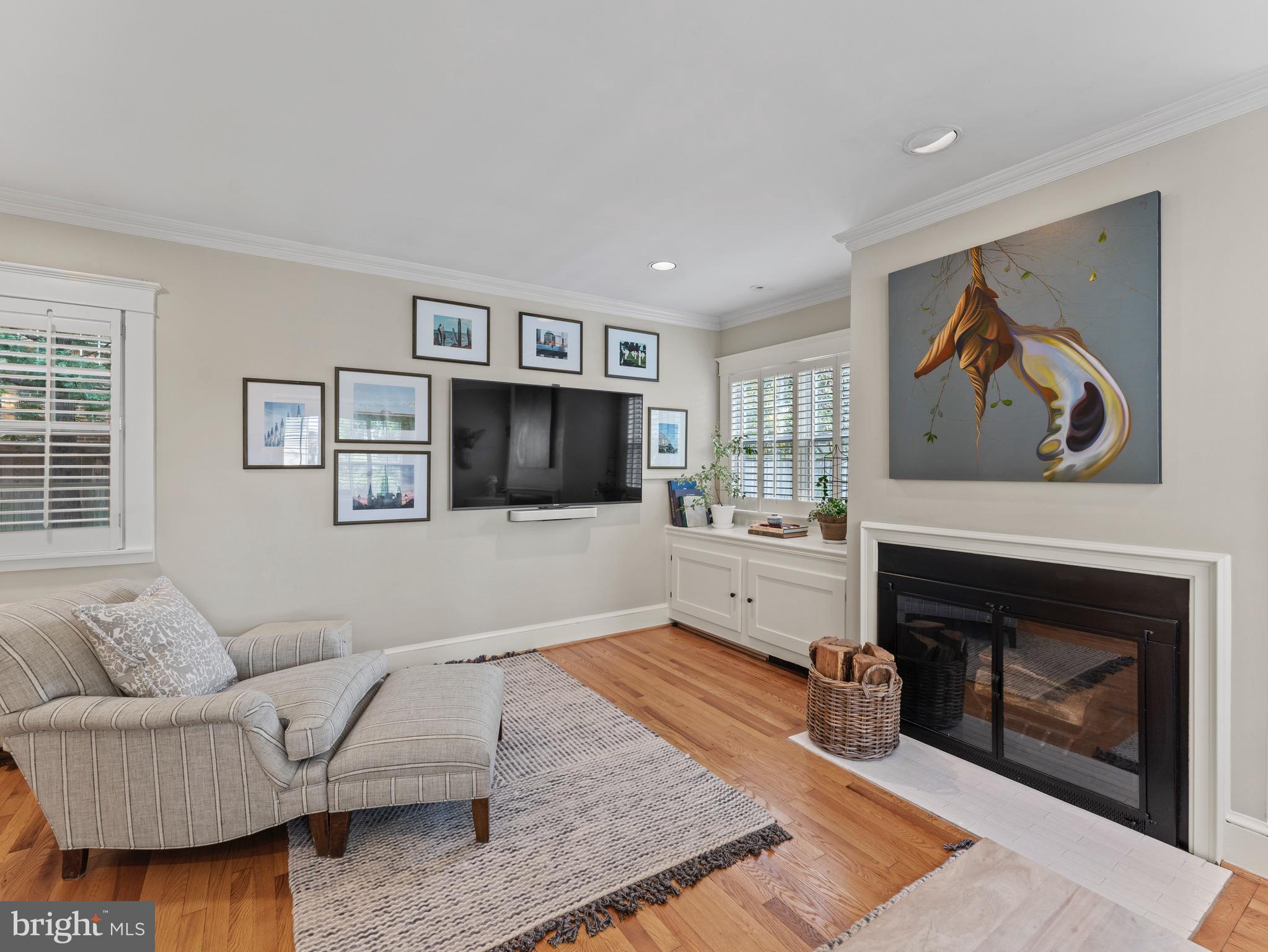 ROSEMONT - Residential