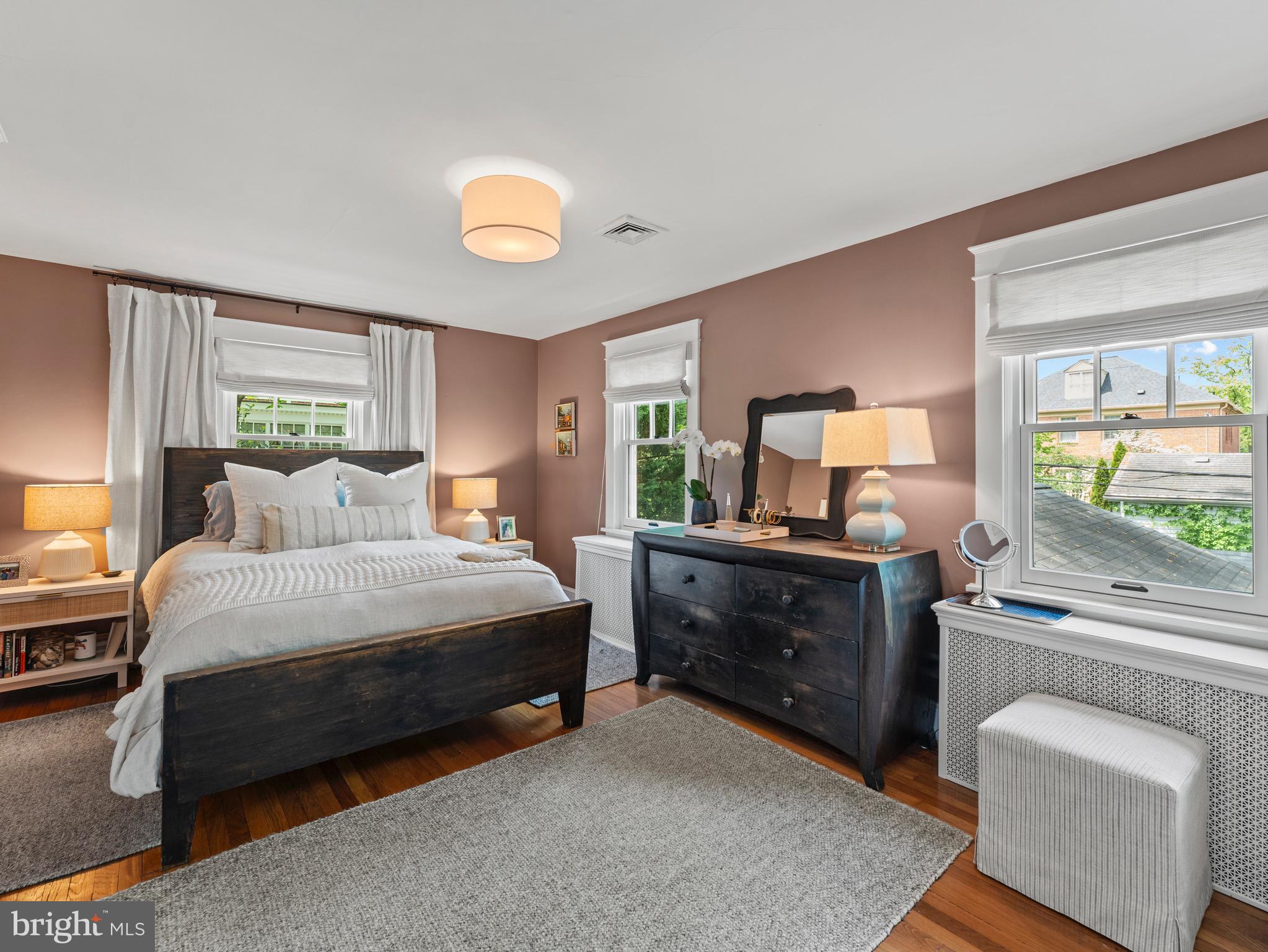 ROSEMONT - Residential