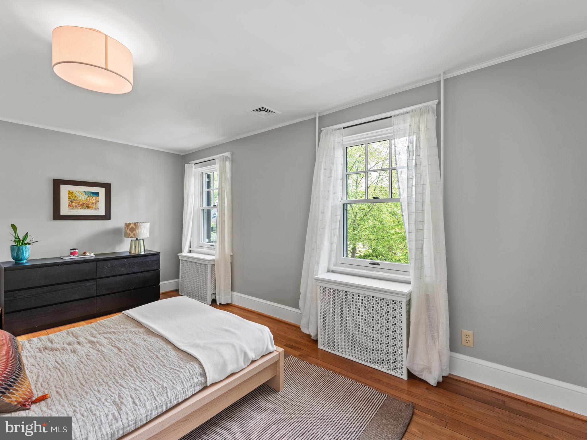 ROSEMONT - Residential