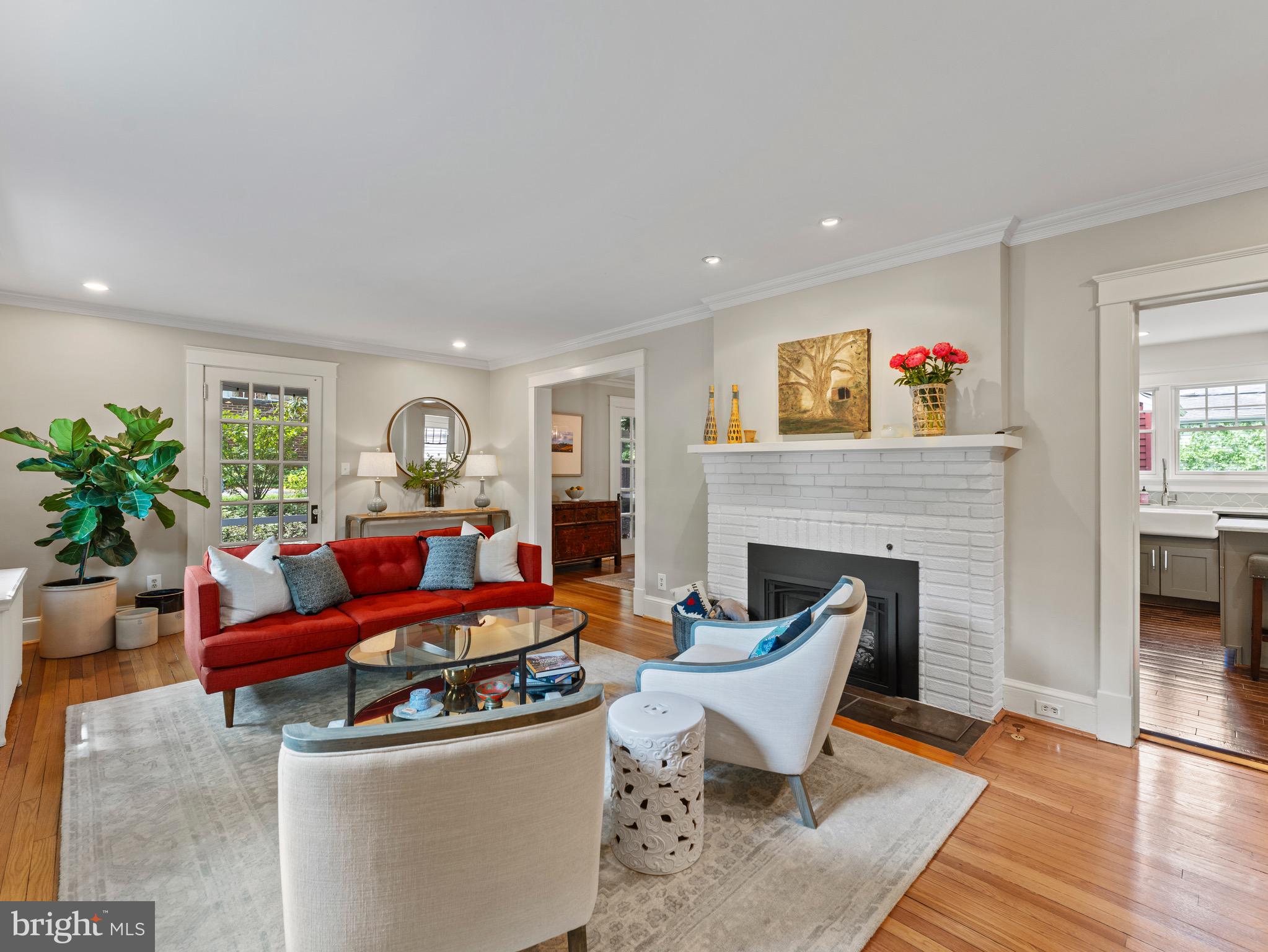 ROSEMONT - Residential