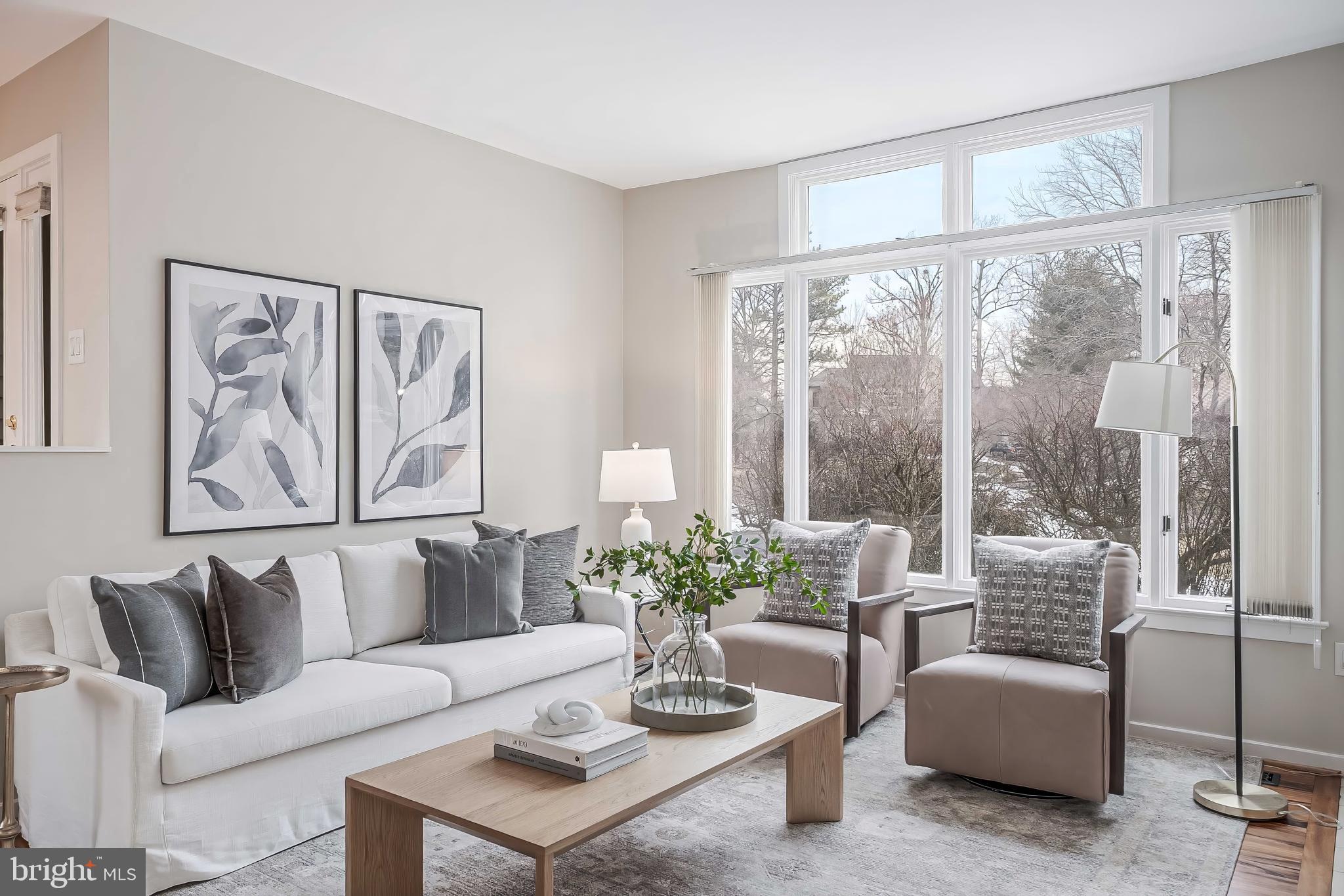 RESTON - Residential