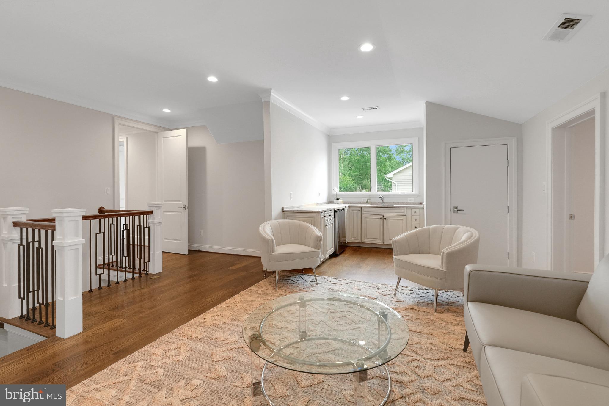 WESTBRIAR - Residential