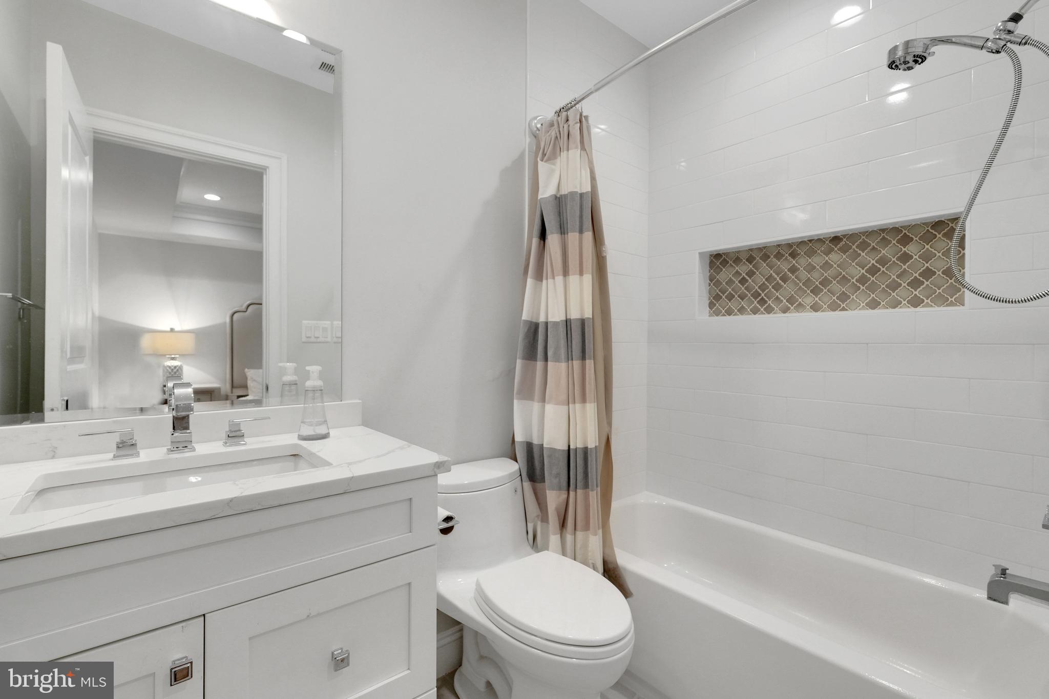 WESTBRIAR - Residential