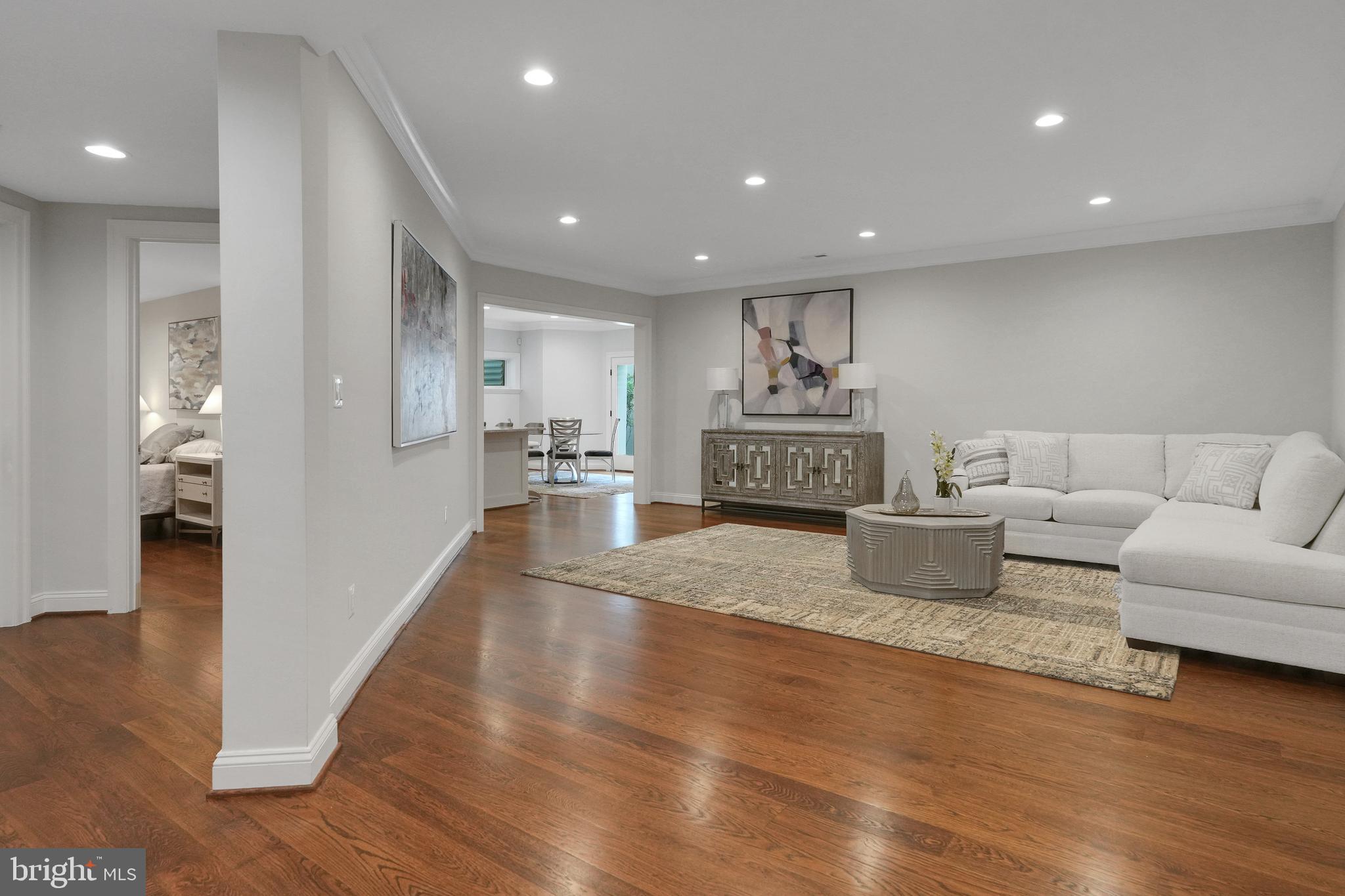 WESTBRIAR - Residential