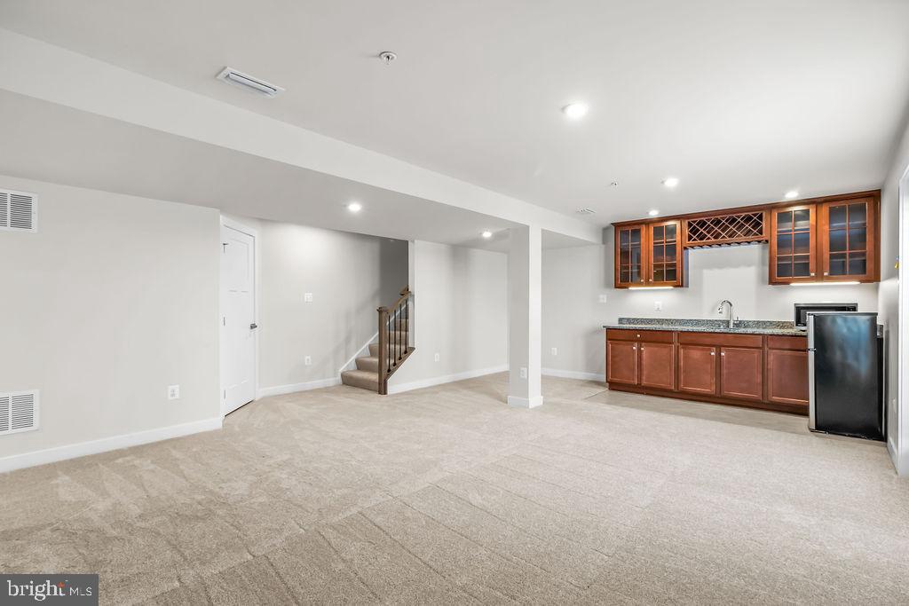 SHIPLEY HOMESTEAD - Residential Lease