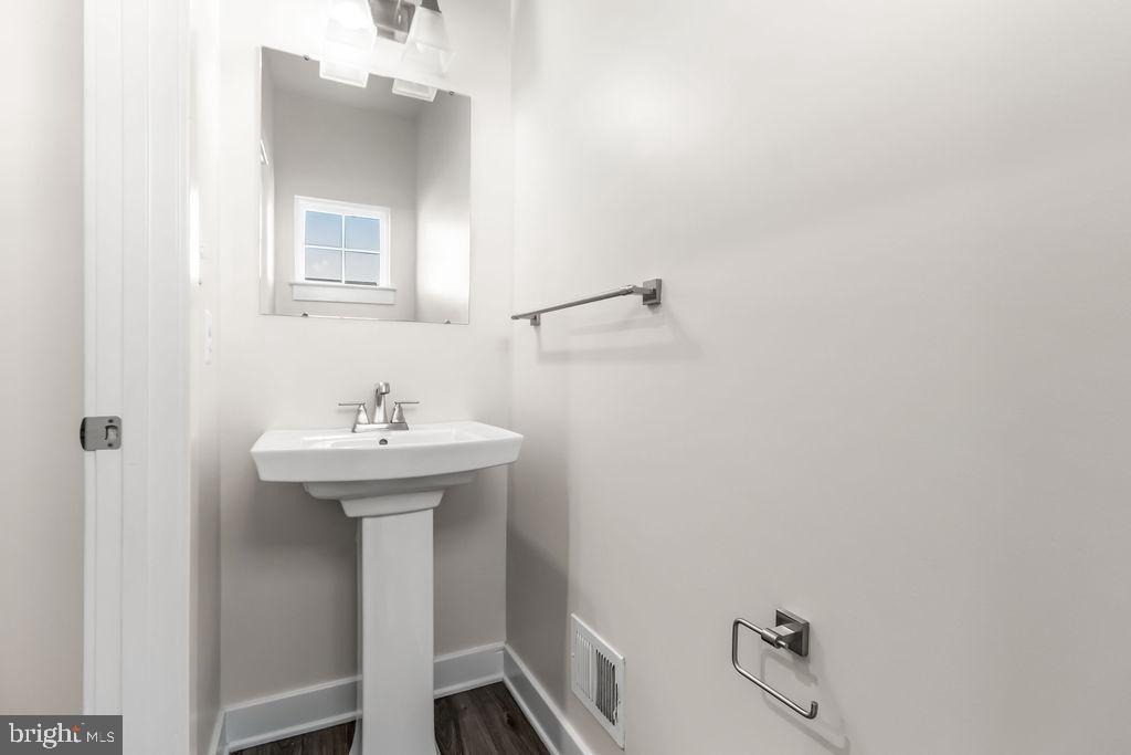 SHIPLEY HOMESTEAD - Residential Lease