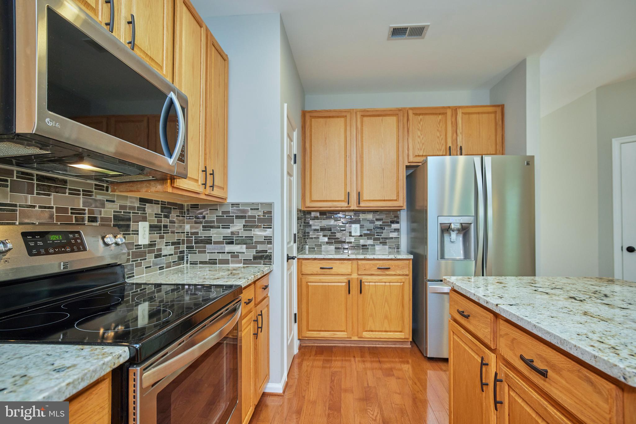 ASHBURN VILLAGE - Residential Lease