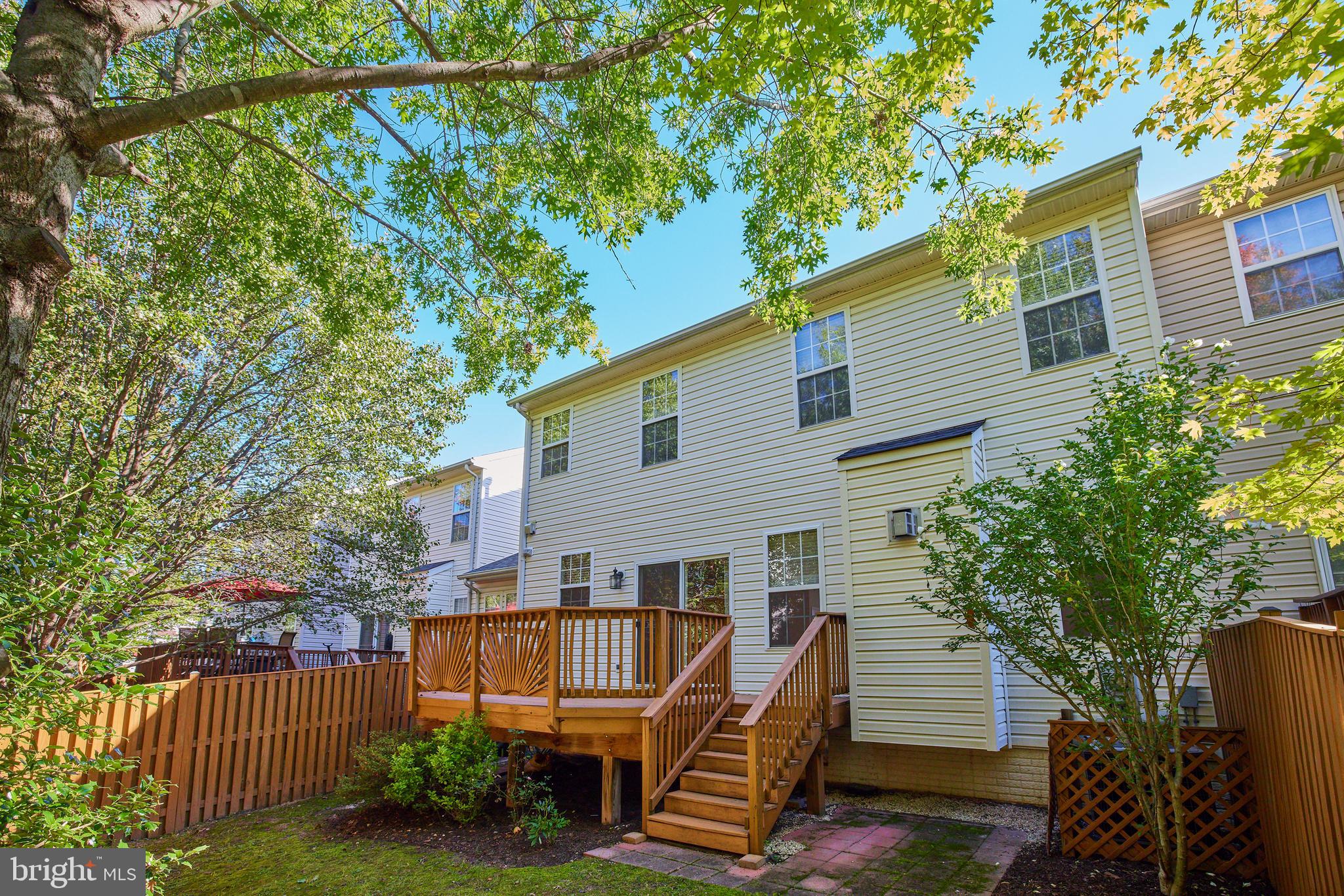 ASHBURN VILLAGE - Residential Lease