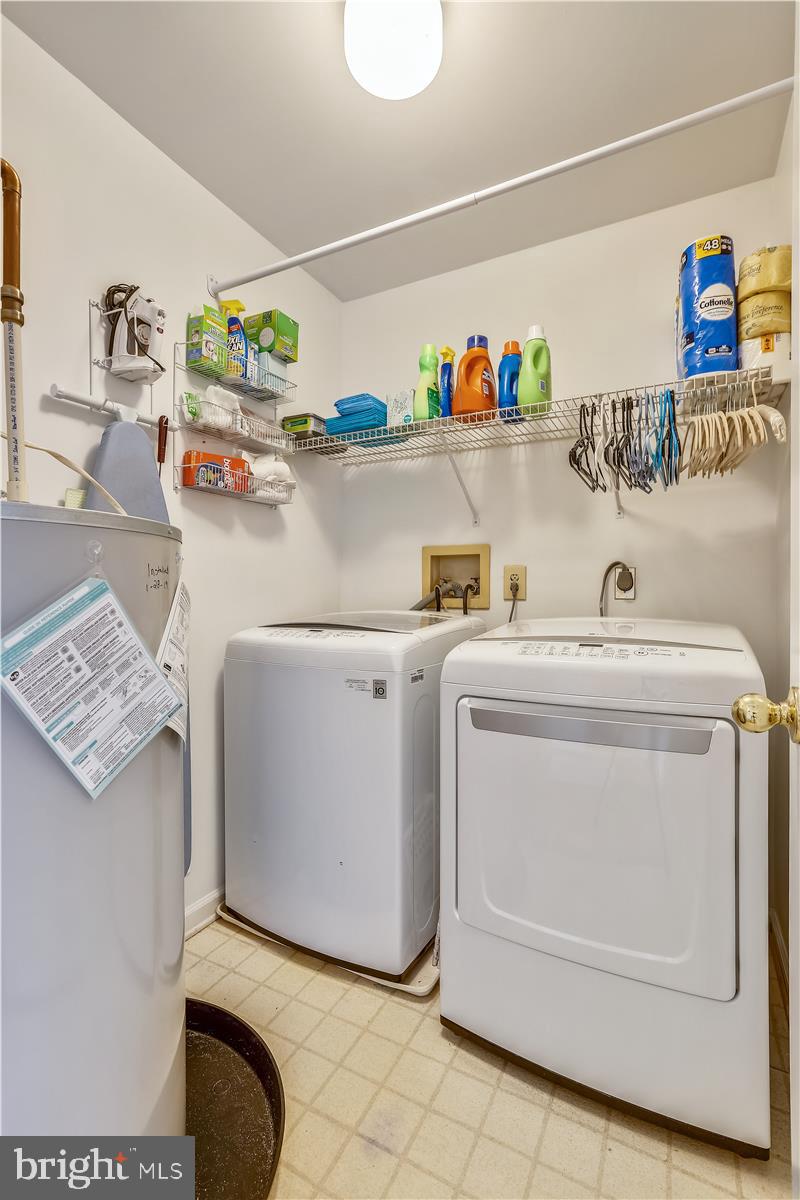 OYSTER COVE - Residential