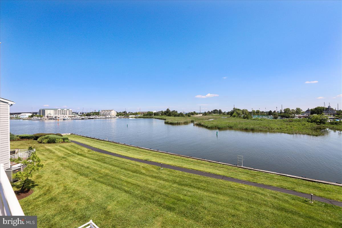 OYSTER COVE - Residential