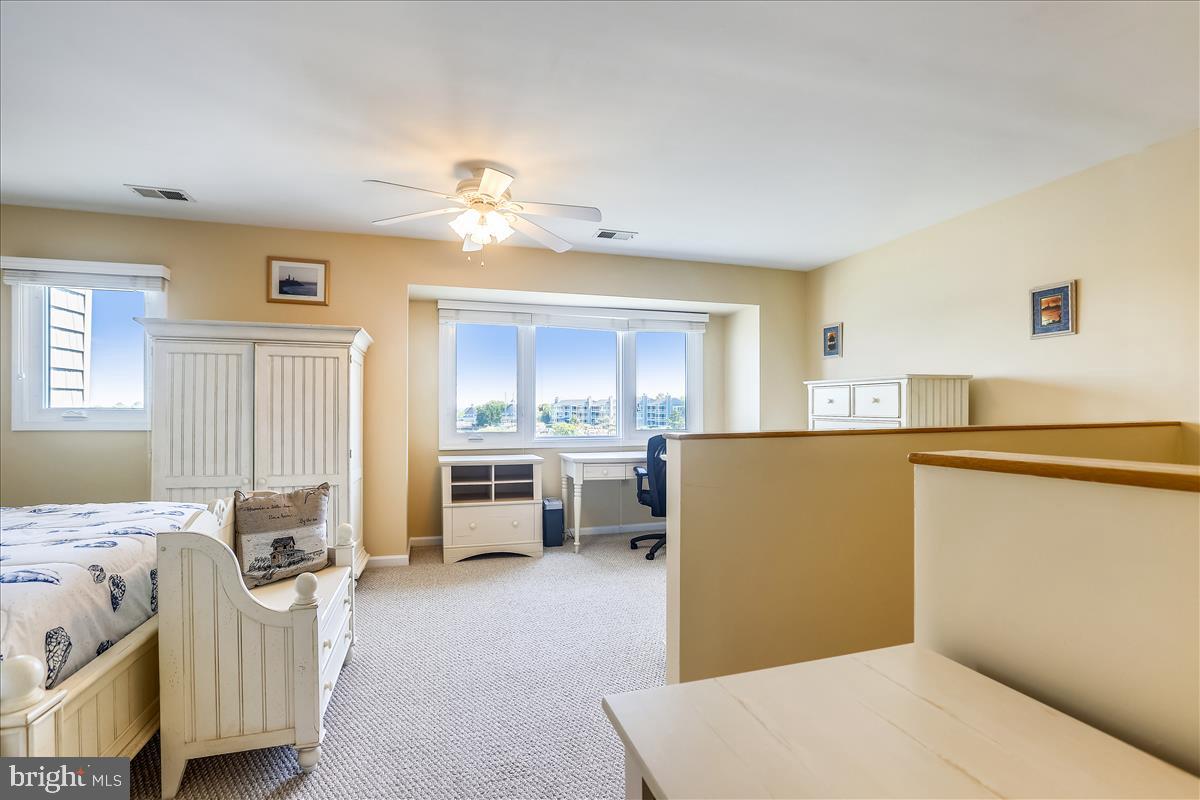 OYSTER COVE - Residential