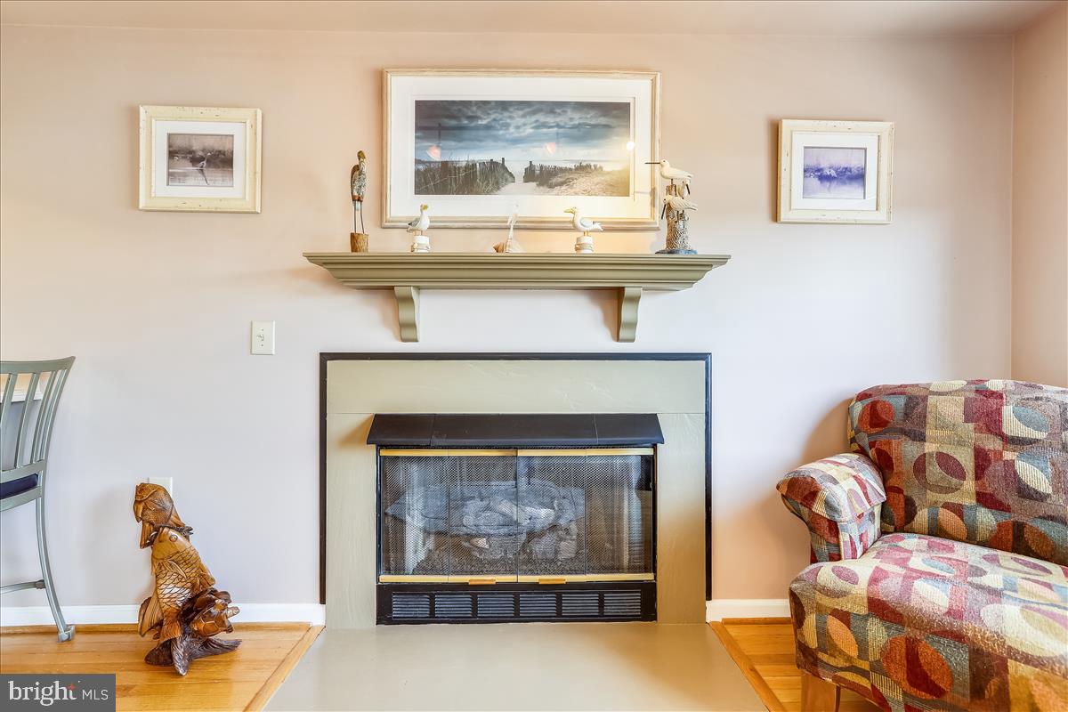 OYSTER COVE - Residential