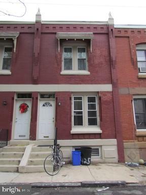 This house, newly renovated just a few years ago, has wall to wall carpet throughout with the exception of tile in the kitchen and bathrooms. There is central a/c, a back patio and a basement containing a washer/dryer. Close to Drexel University's campus!