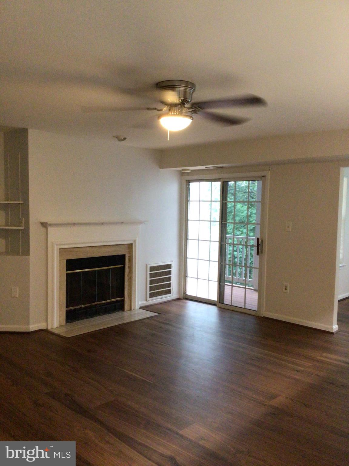 LAKE POINTE AT TOWN CENTER - Residential Lease