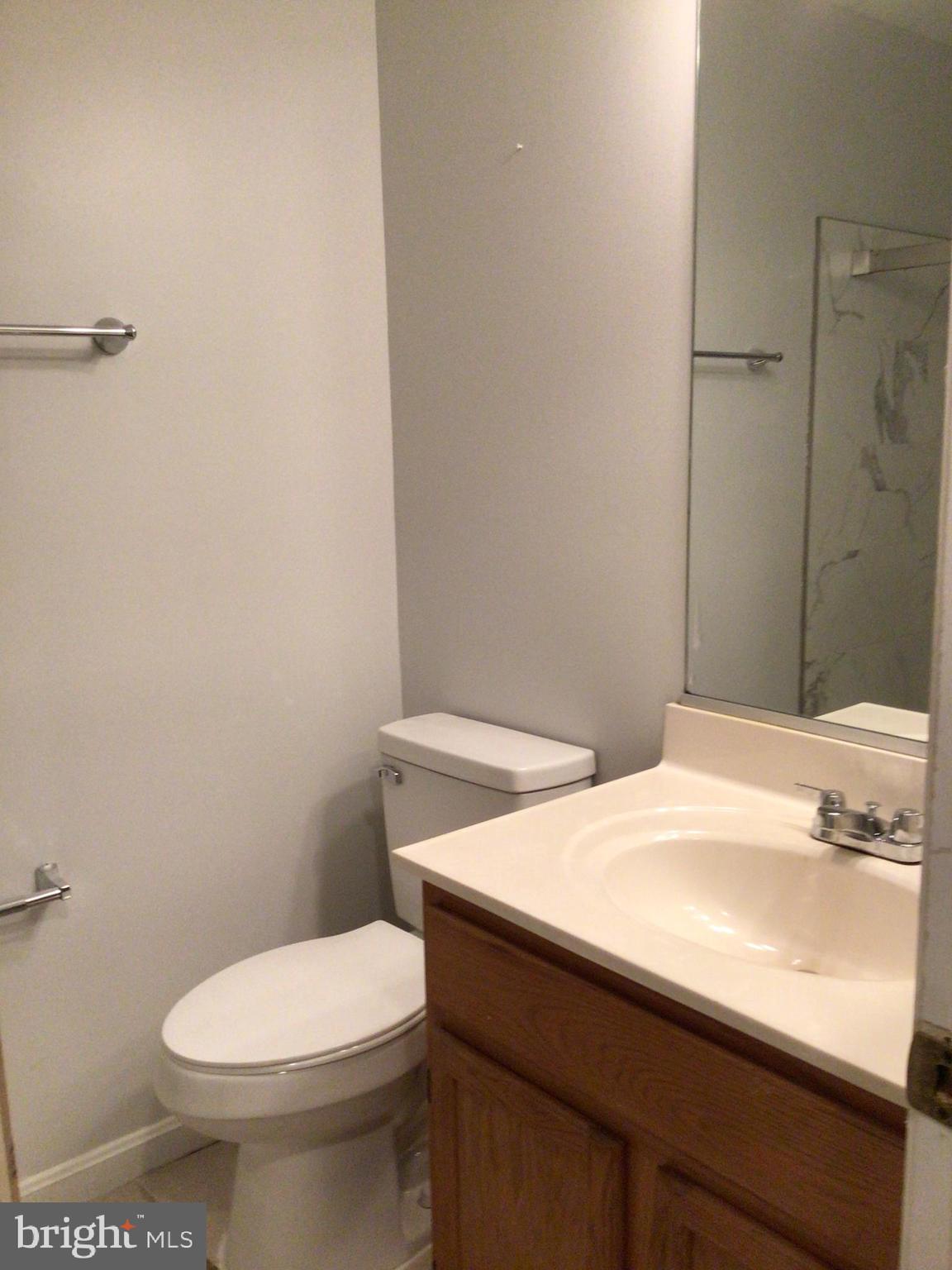 LAKE POINTE AT TOWN CENTER - Residential Lease