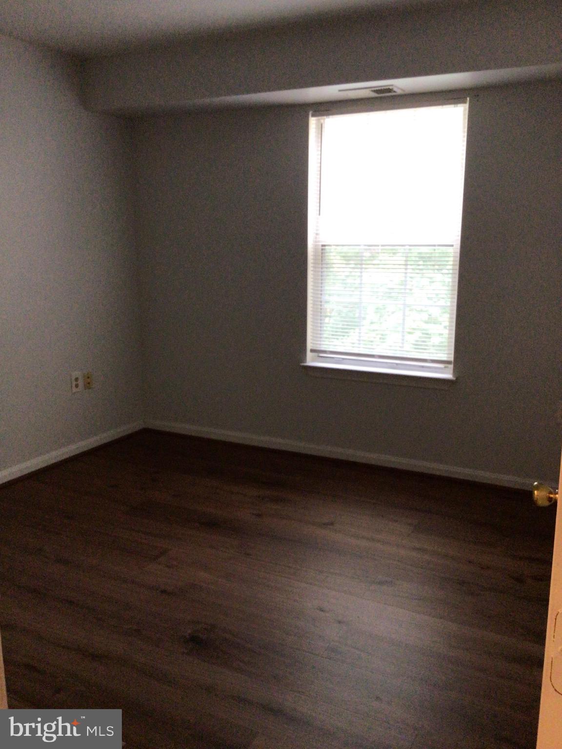 LAKE POINTE AT TOWN CENTER - Residential Lease