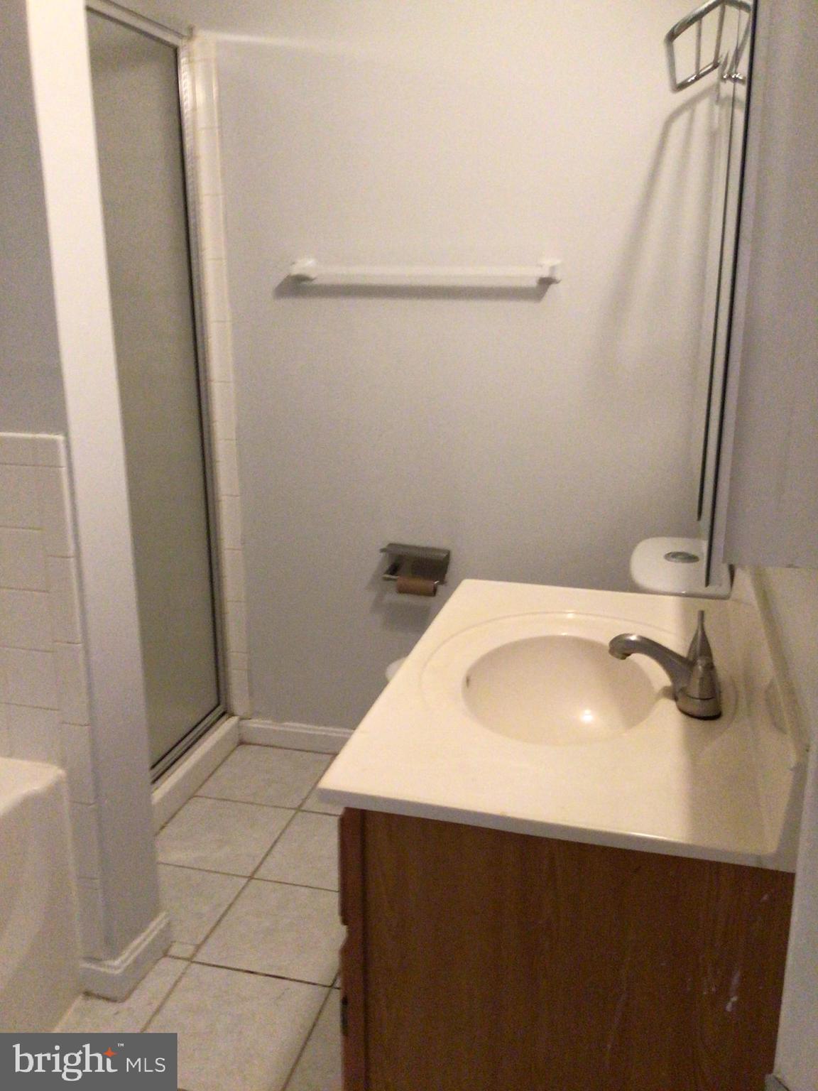 LAKE POINTE AT TOWN CENTER - Residential Lease