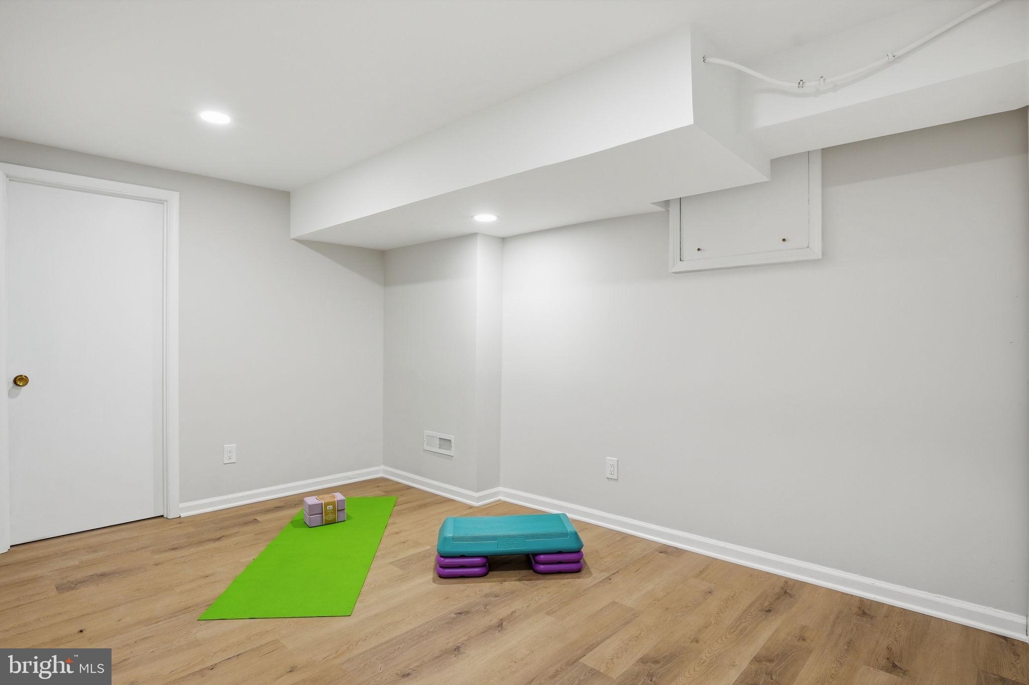 BROOKMEAD - Residential