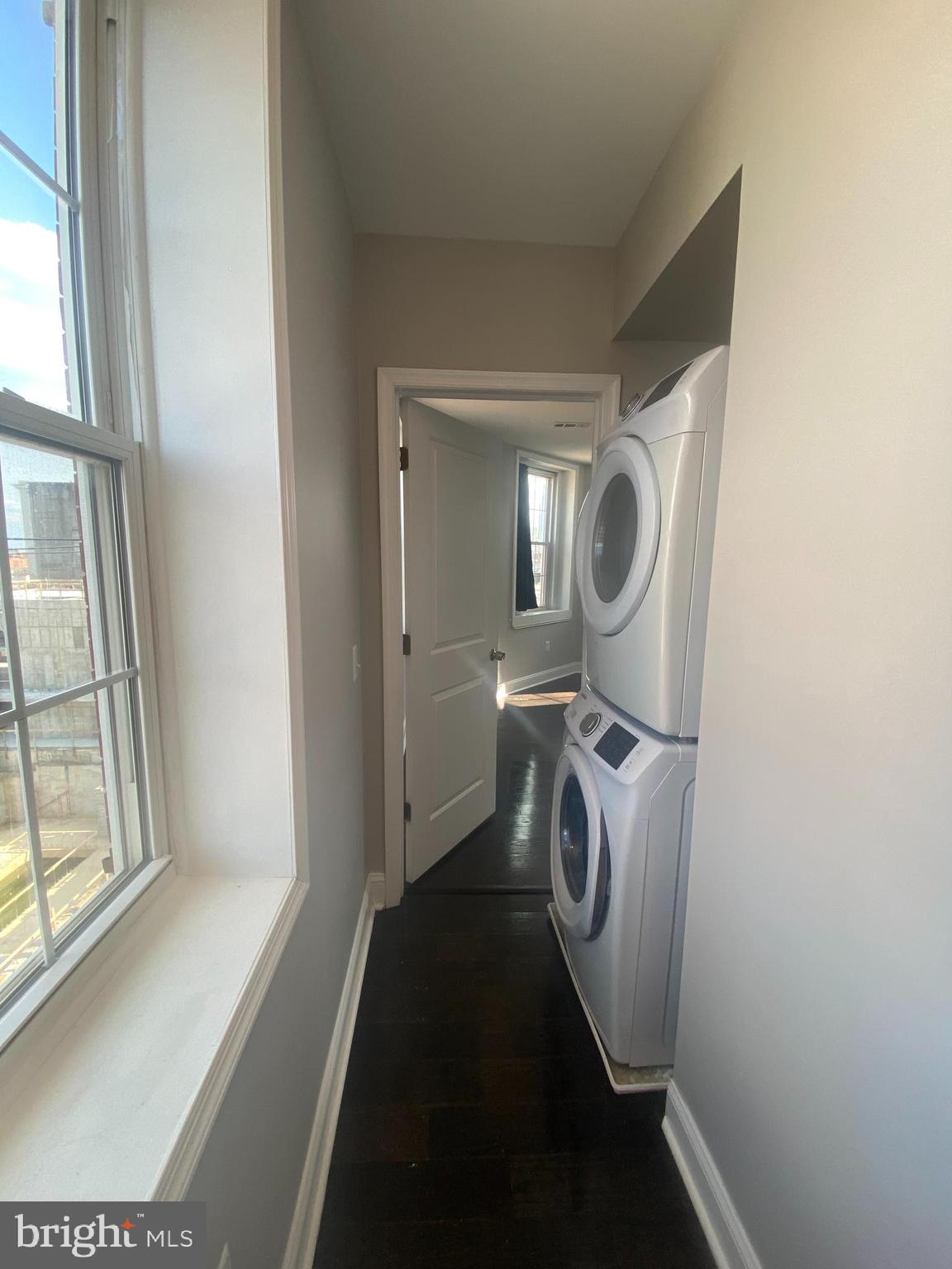 POPLAR - Residential Lease