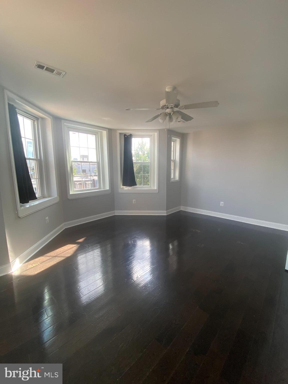 POPLAR - Residential Lease