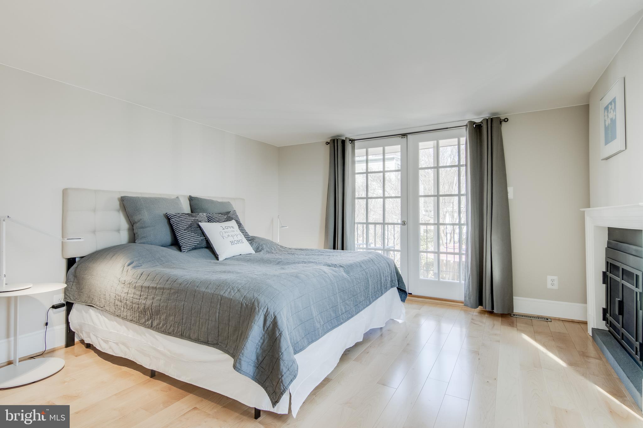 HISTORIC DISTRICT - Residential