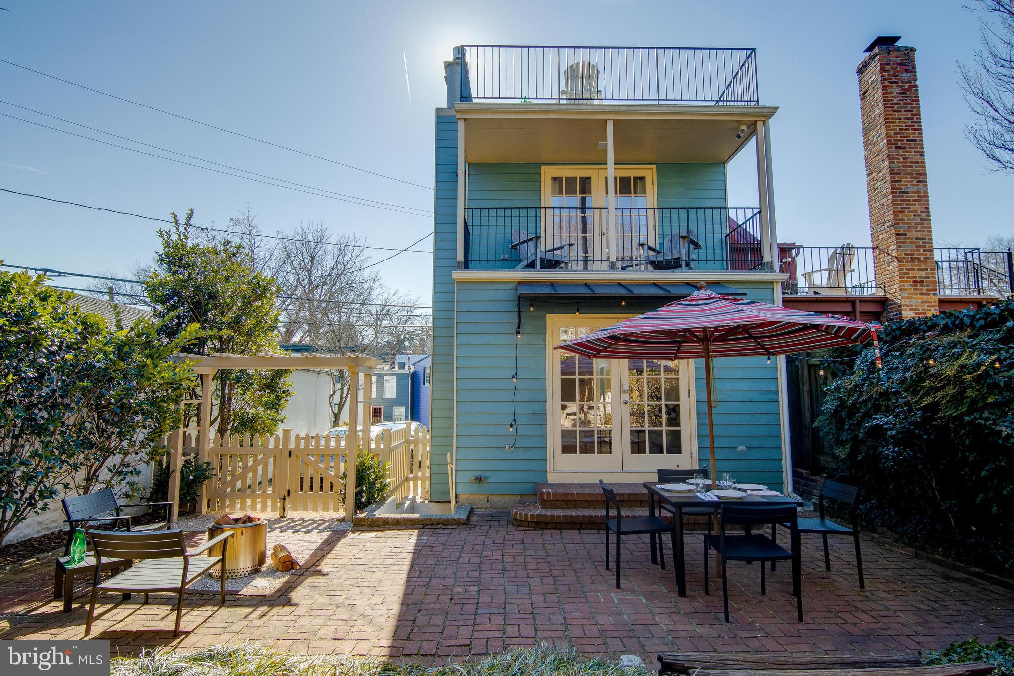 HISTORIC DISTRICT - Residential