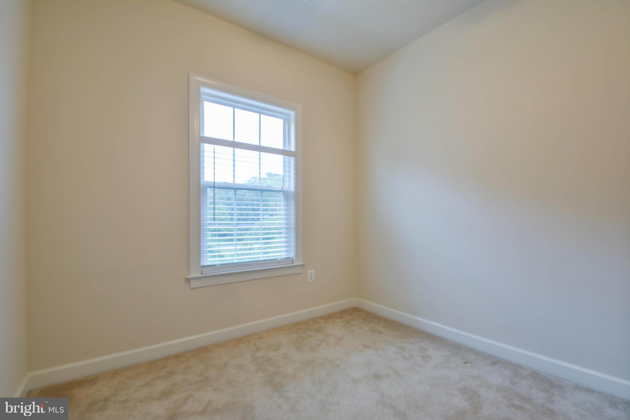 ELLICOTT SQUARE - Residential Lease