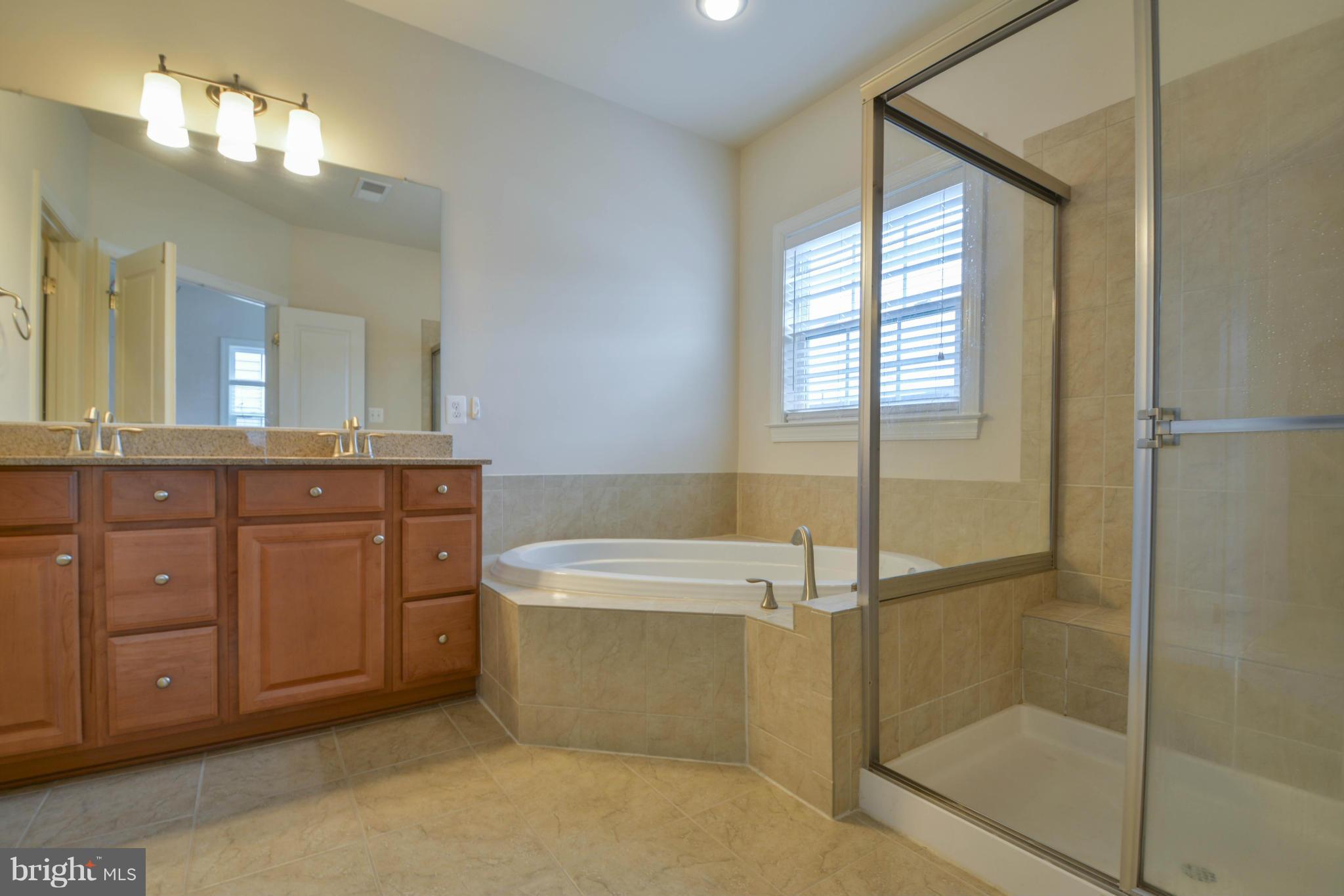 ELLICOTT SQUARE - Residential Lease