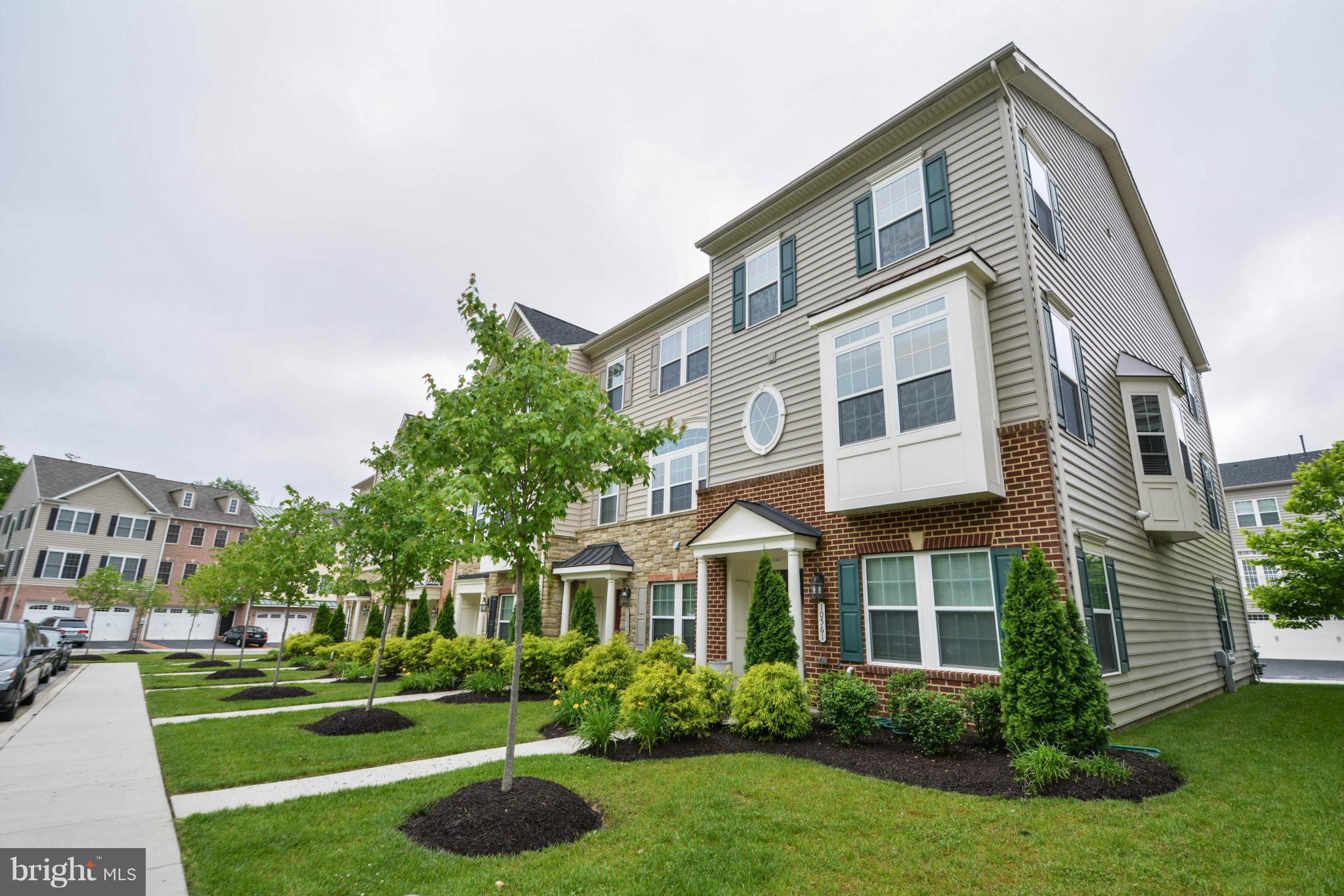 ELLICOTT SQUARE - Residential Lease