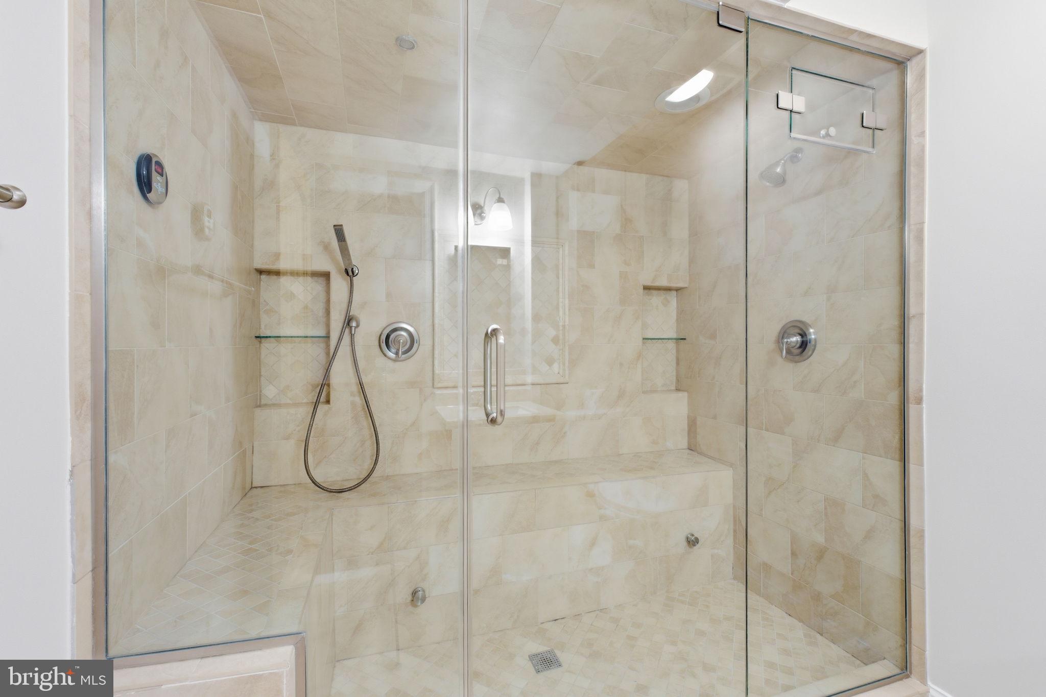 BARRINGTON - Residential