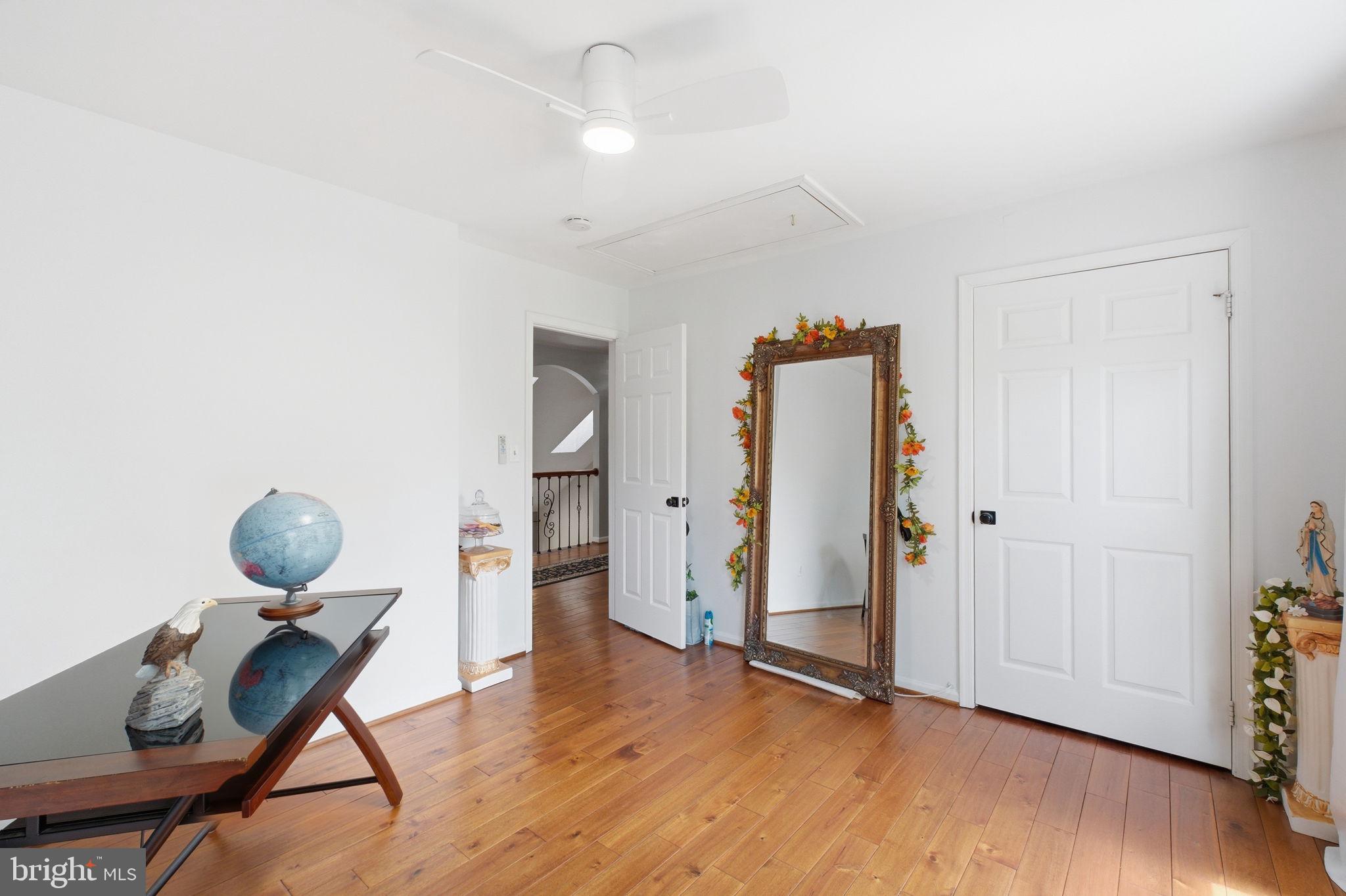 BARRINGTON - Residential