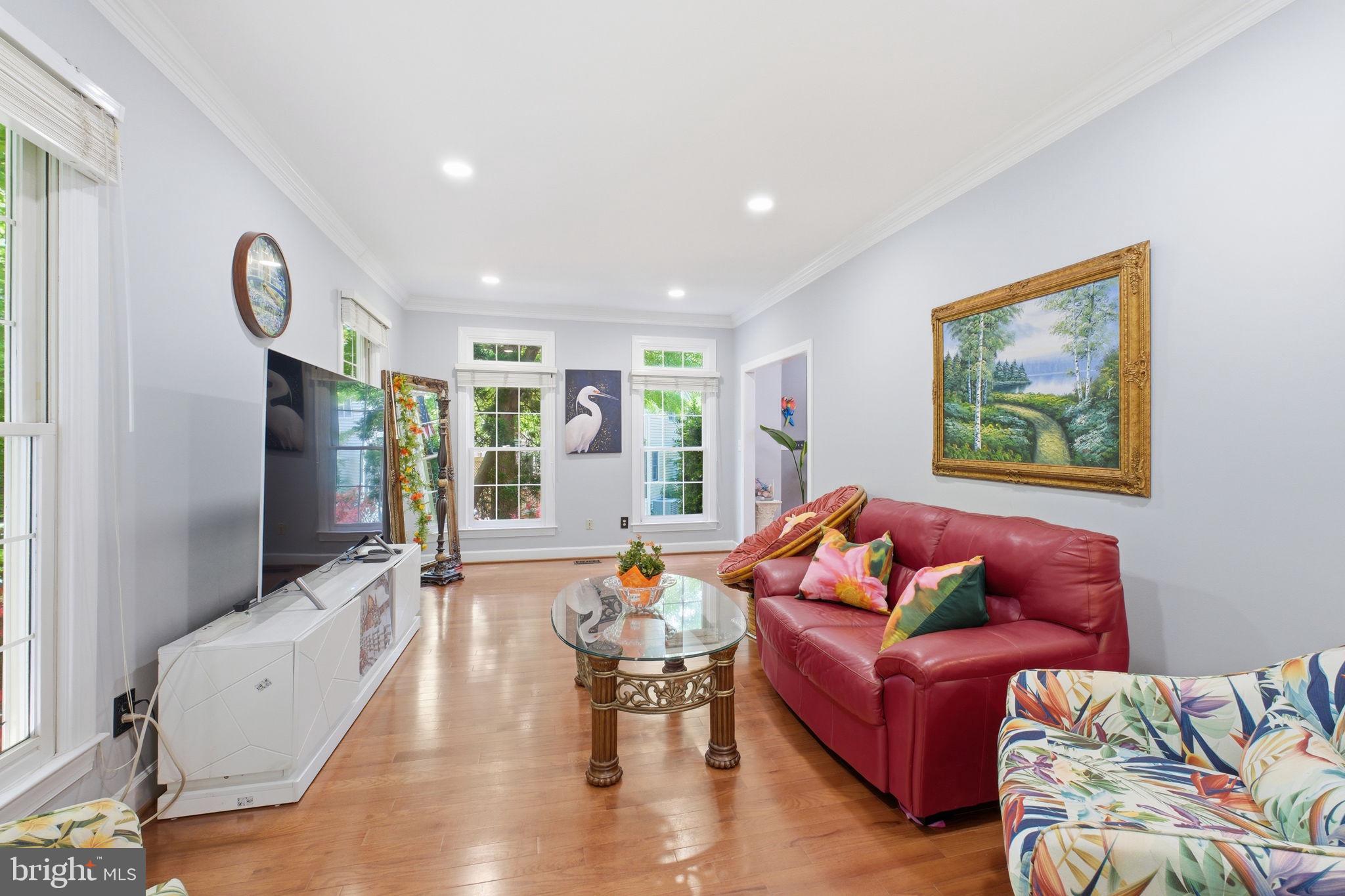 BARRINGTON - Residential