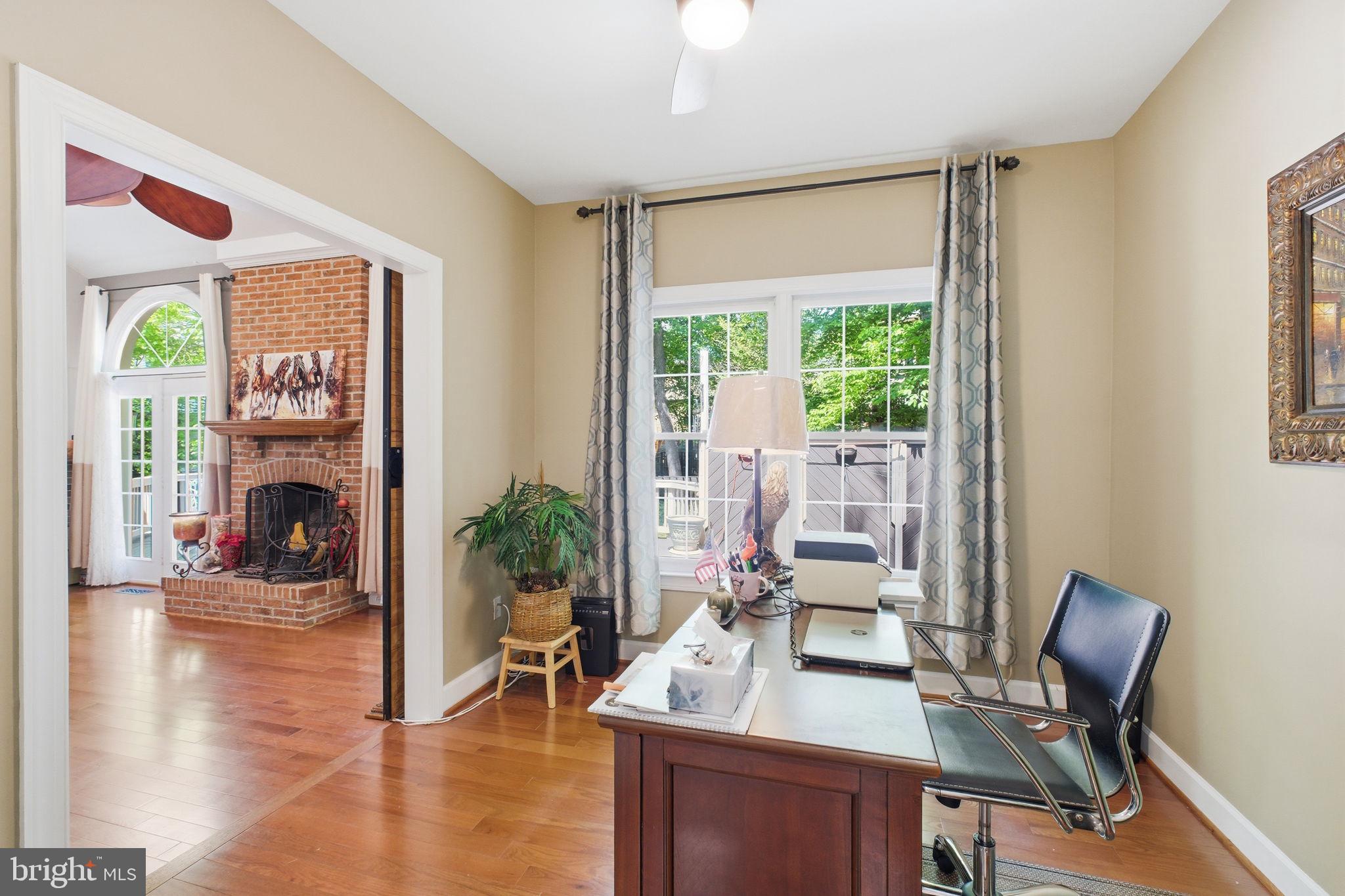 BARRINGTON - Residential