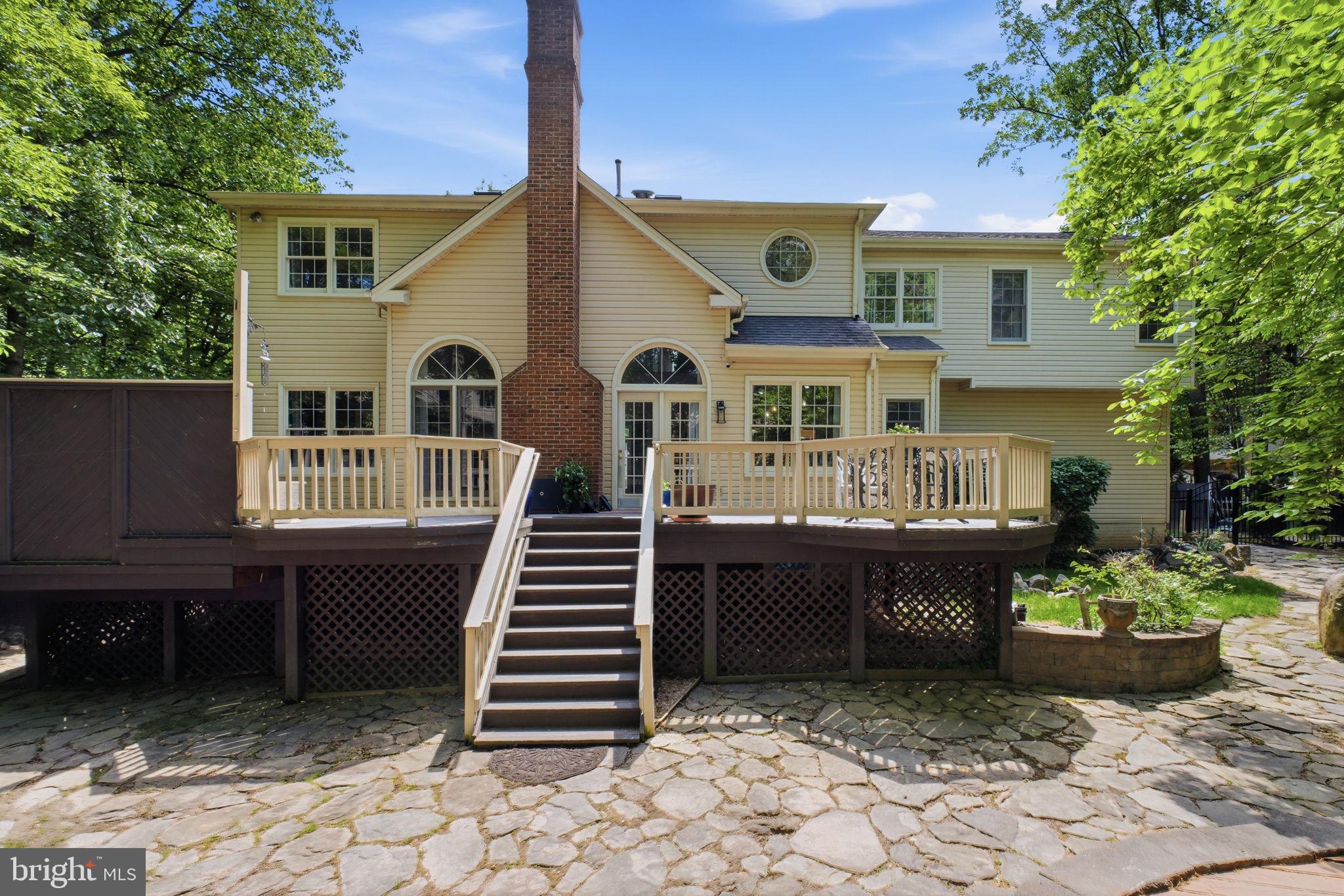 BARRINGTON - Residential