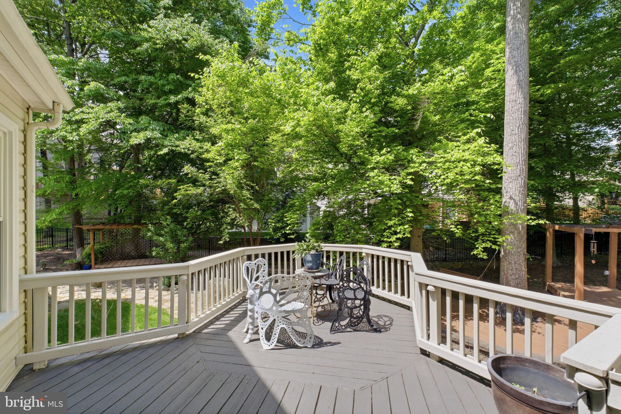 BARRINGTON - Residential