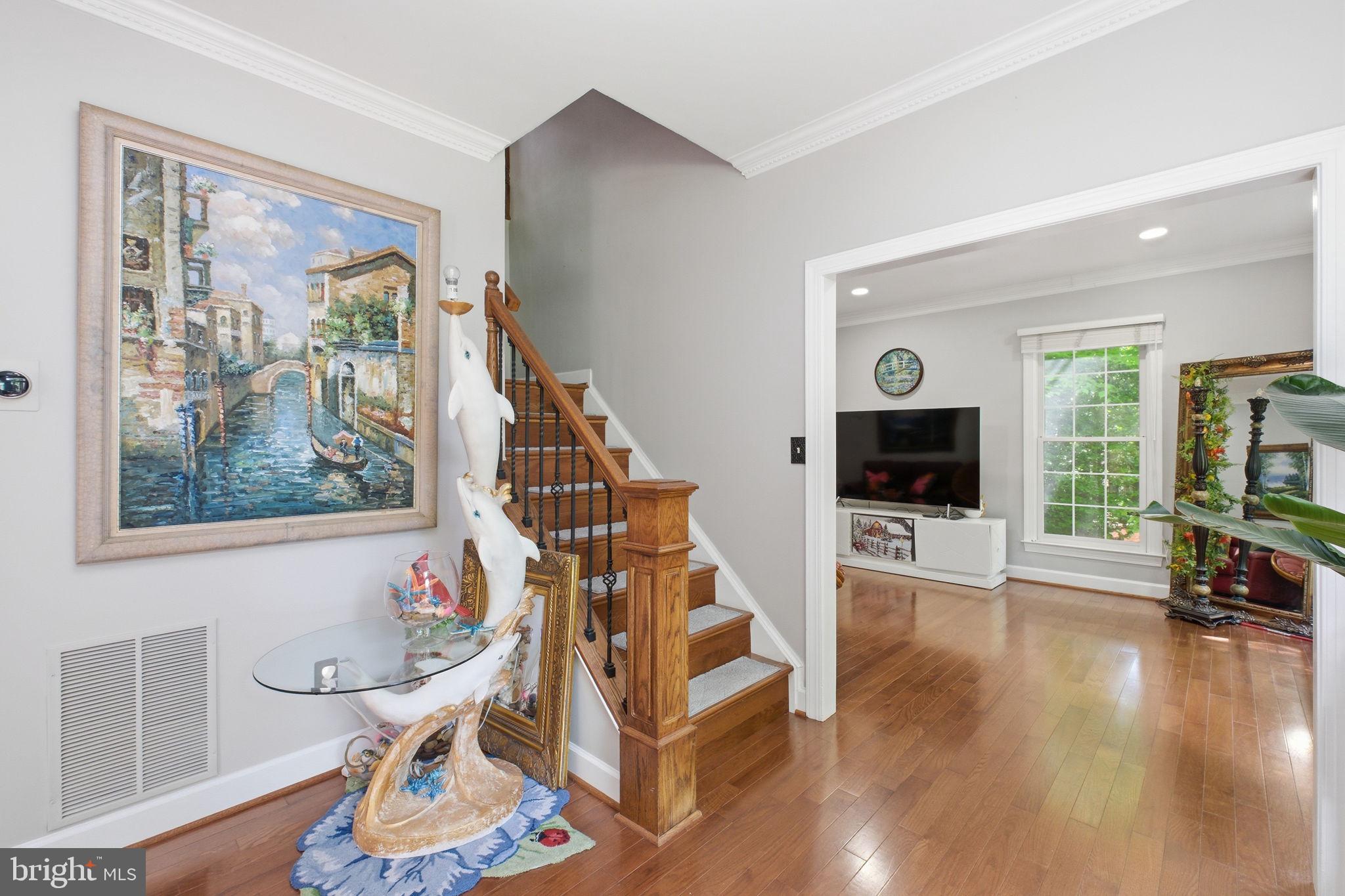 BARRINGTON - Residential