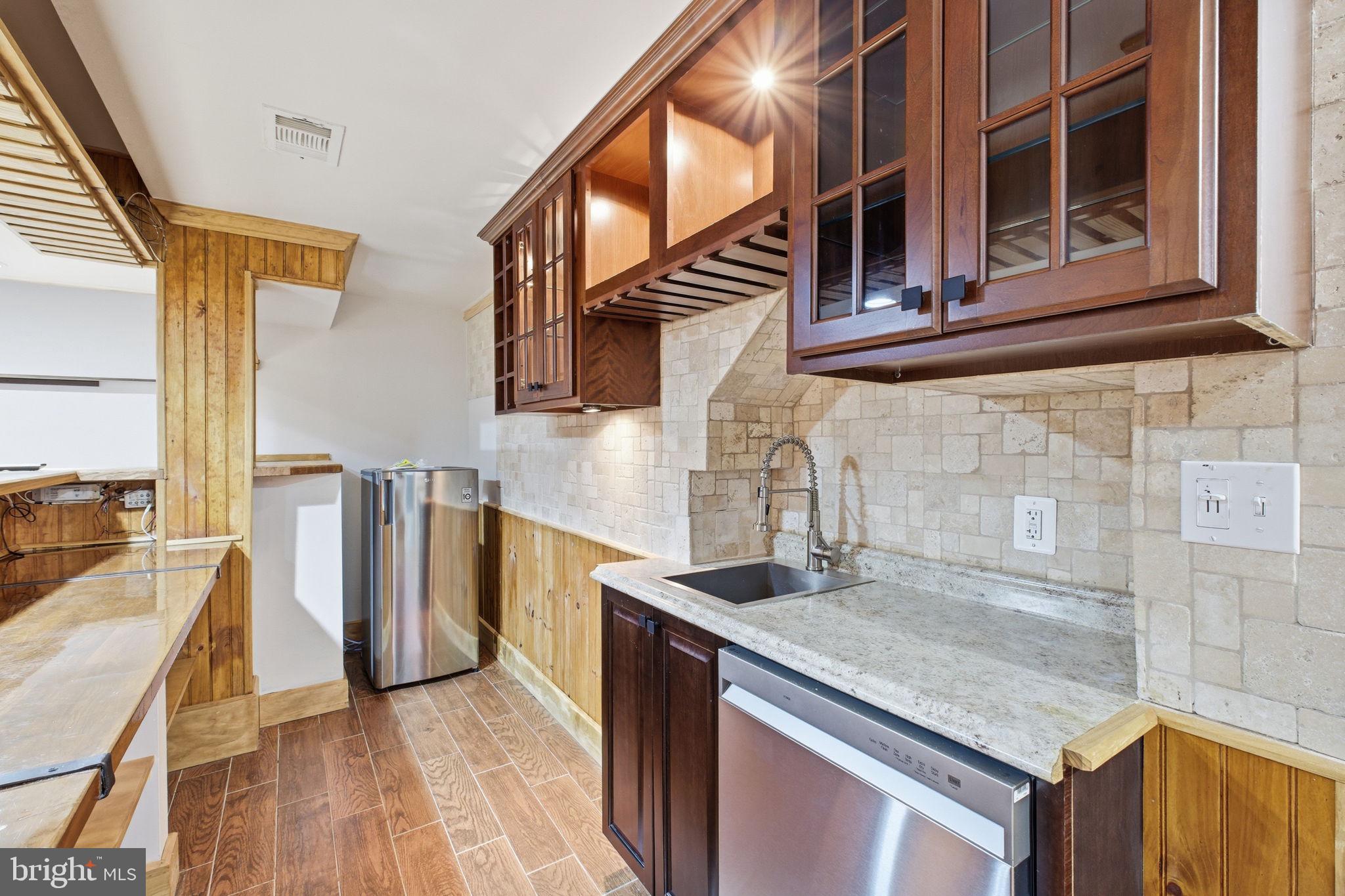 BARRINGTON - Residential