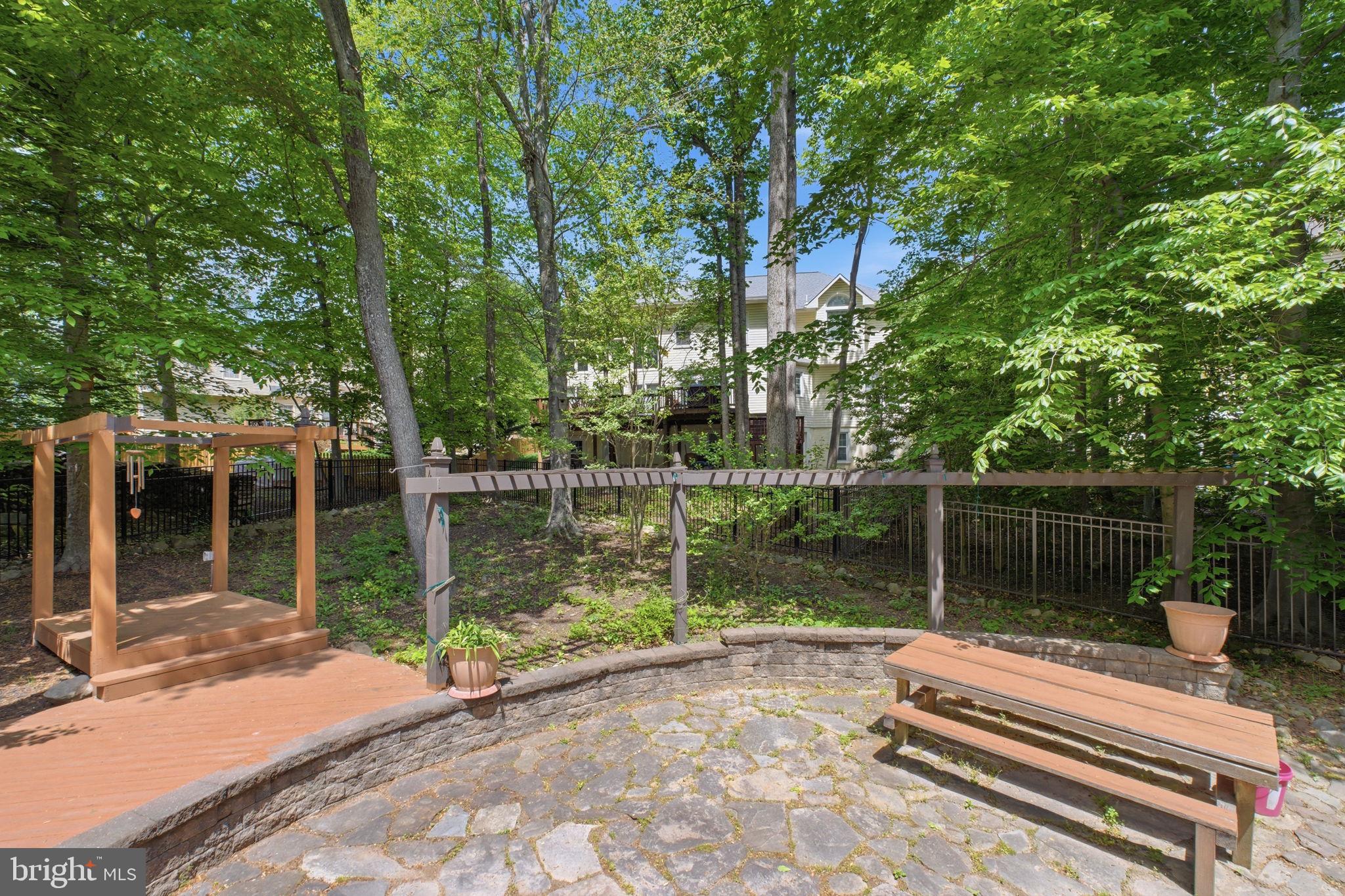 BARRINGTON - Residential